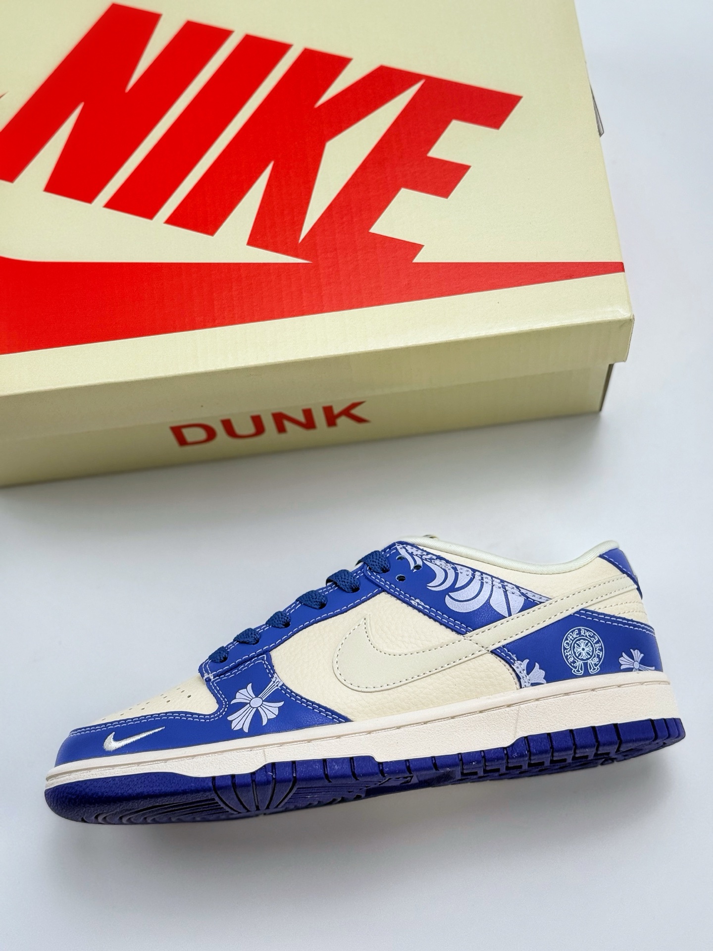 280 Nike SB Dunk Low x Chrome Hearts 蓝白小钩  KK1333-038