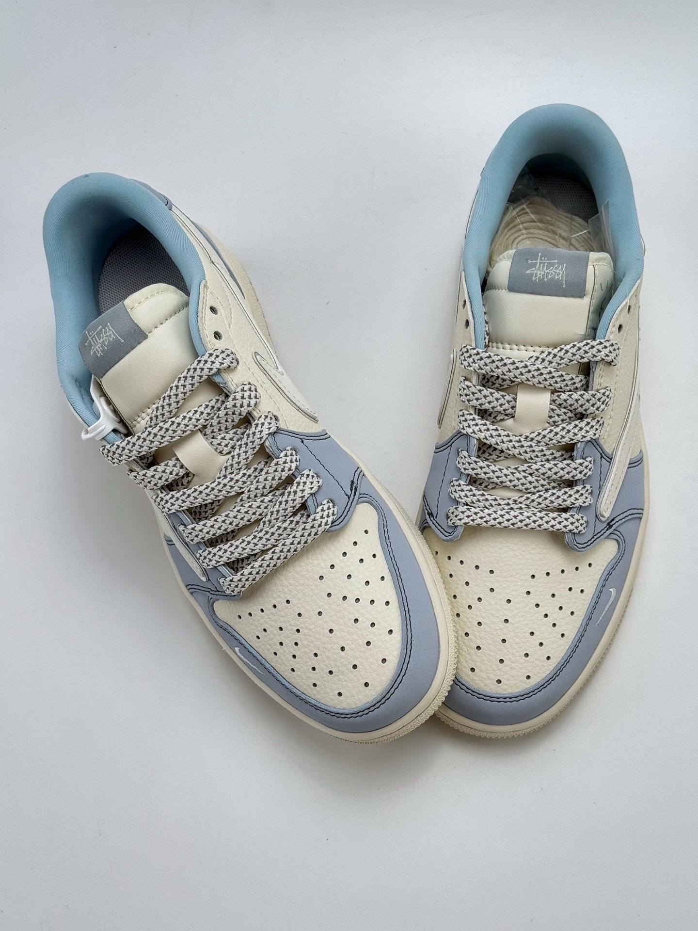 280 Travis Scott x Nike Air Jordan 1 Low x Stussy  Air Jordan 1 Low 反转蓝白小钩满天星倒钩  ZH2598-249