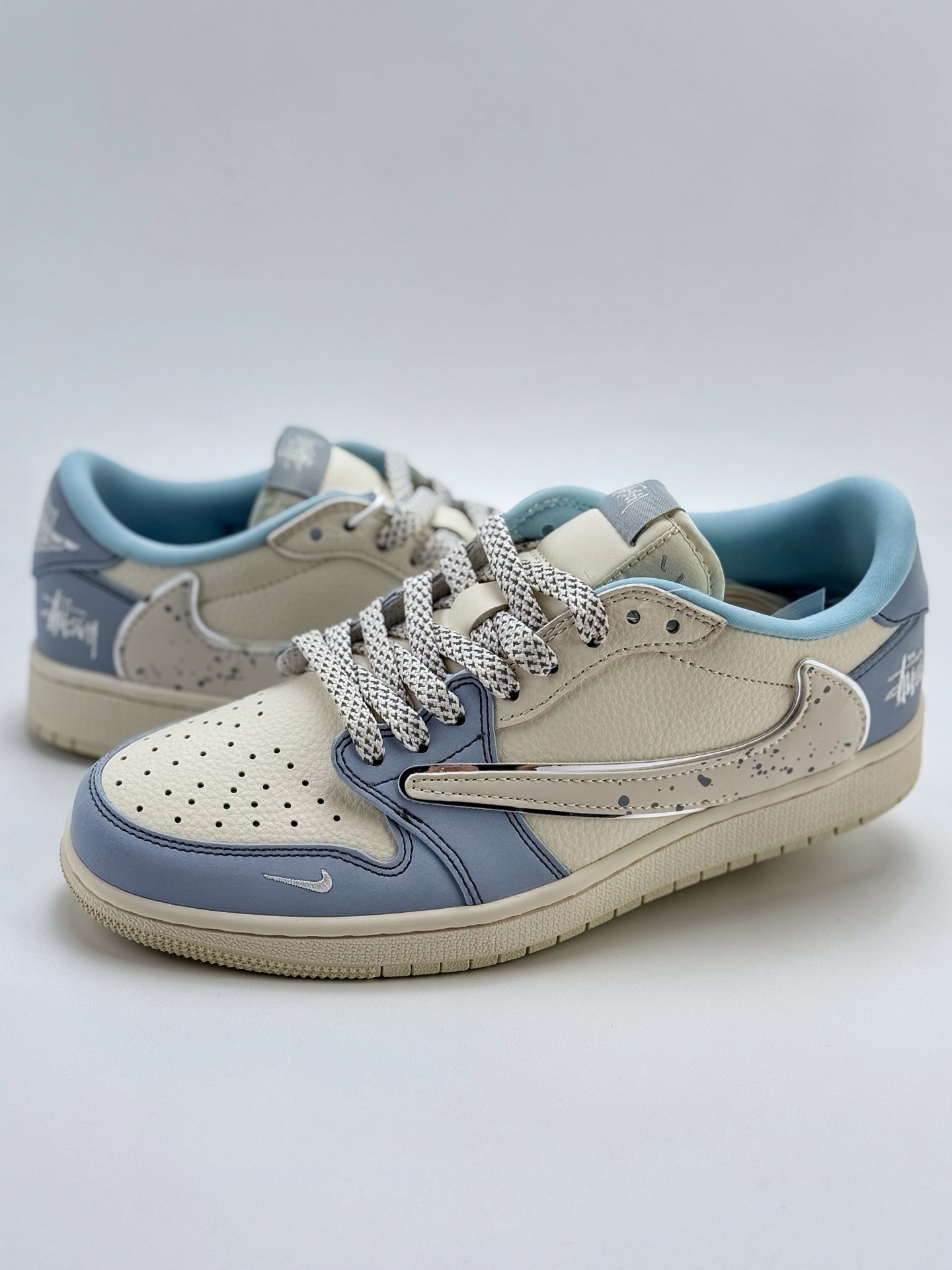 280 Travis Scott x Nike Air Jordan 1 Low x Stussy  Air Jordan 1 Low 反转蓝白小钩满天星倒钩  ZH2598-249