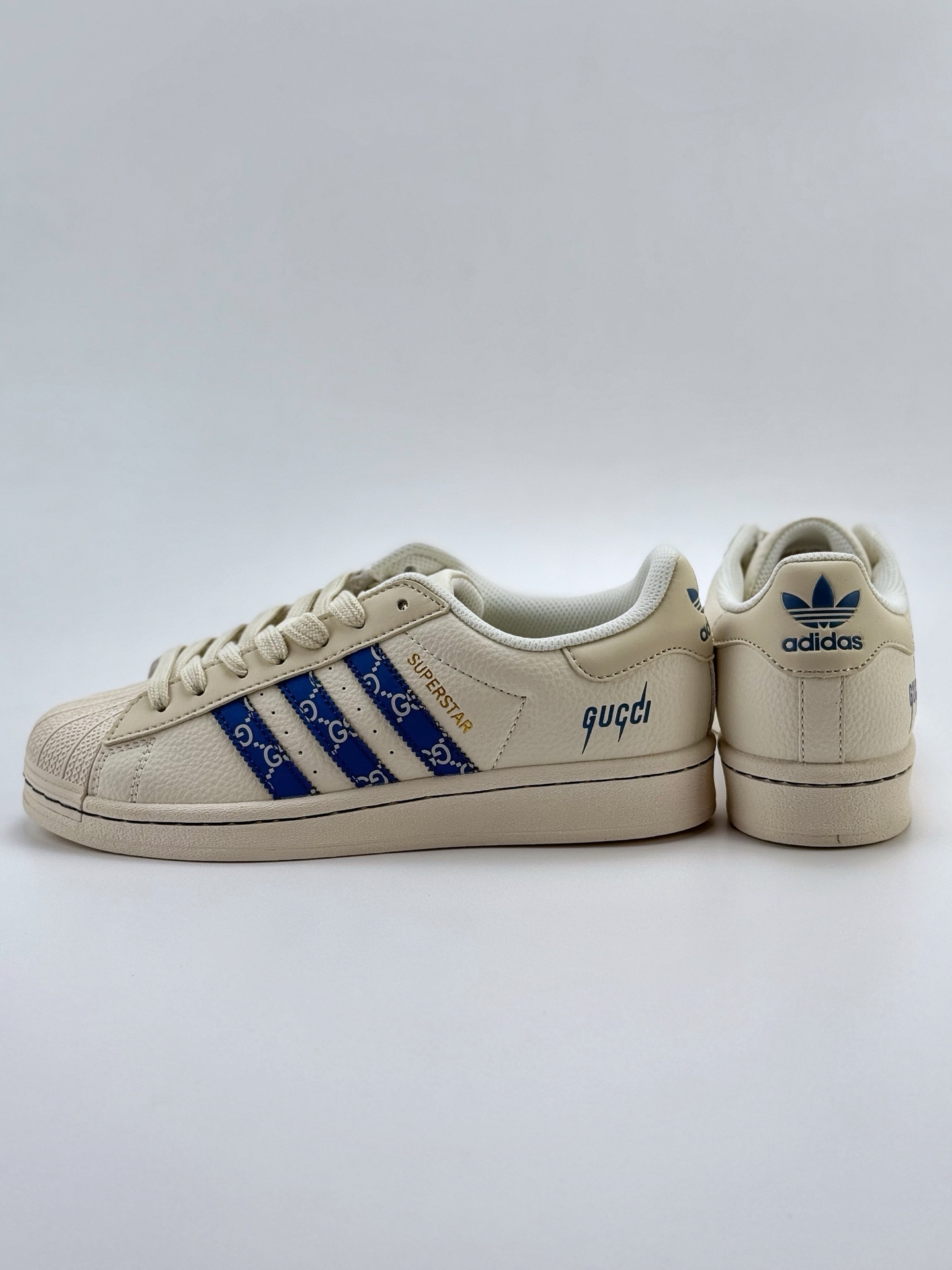 220 AD Originals Superstar x GUCCI 白蓝 采用全新头层拼接皮革材质 后跟采用特色3D立体印字  渠道正品订单 诠释市场最高工艺水平 全鞋进口头层皮料打造 区别市面普通版本，进出专柜无压力   HD2201HD Size：36-45