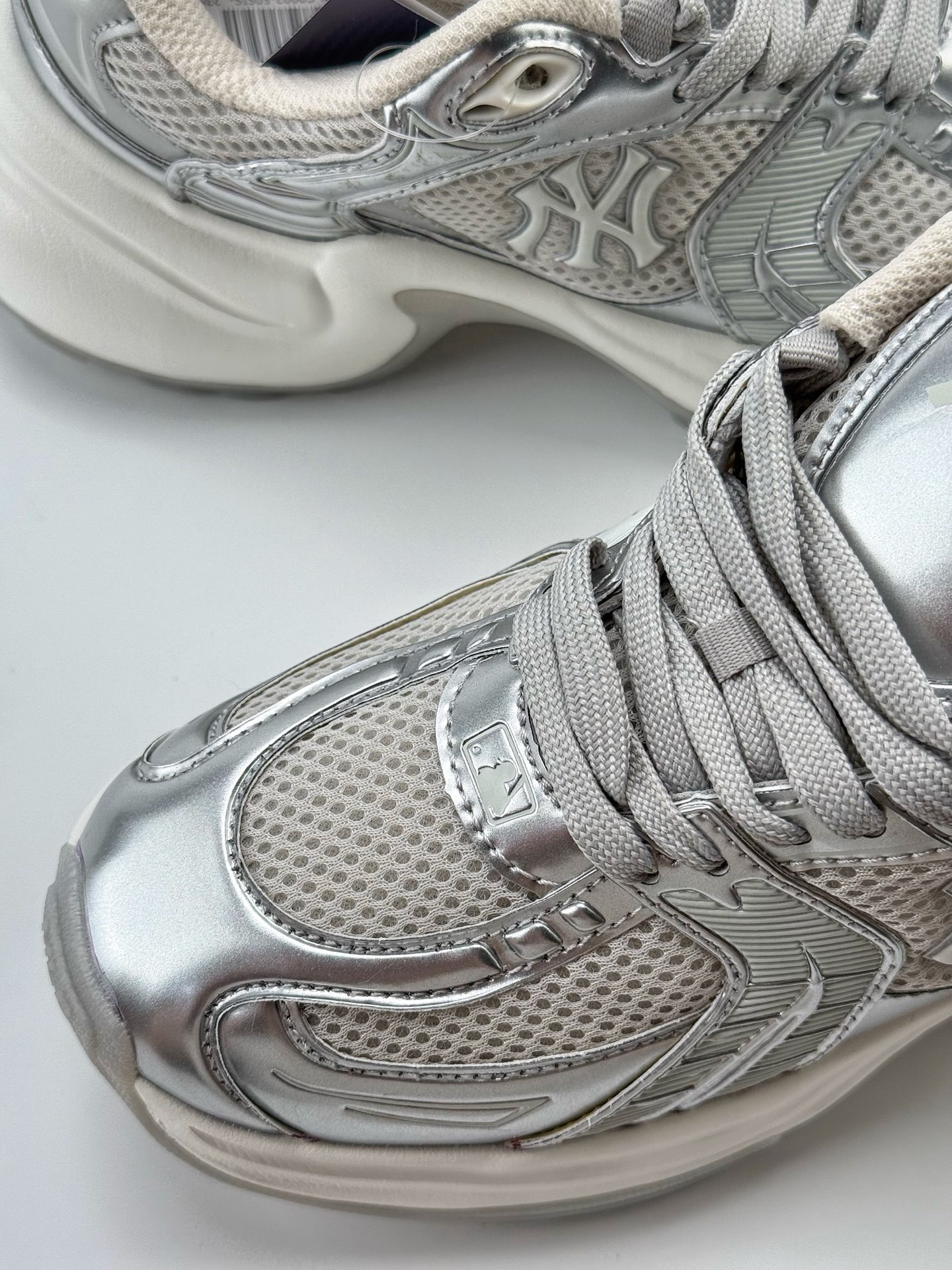 200 NY美国榄球洋基队 x MLB Chunky Runner Basic  厚底老爹厚底休闲运动慢跑鞋  3ASHW05N