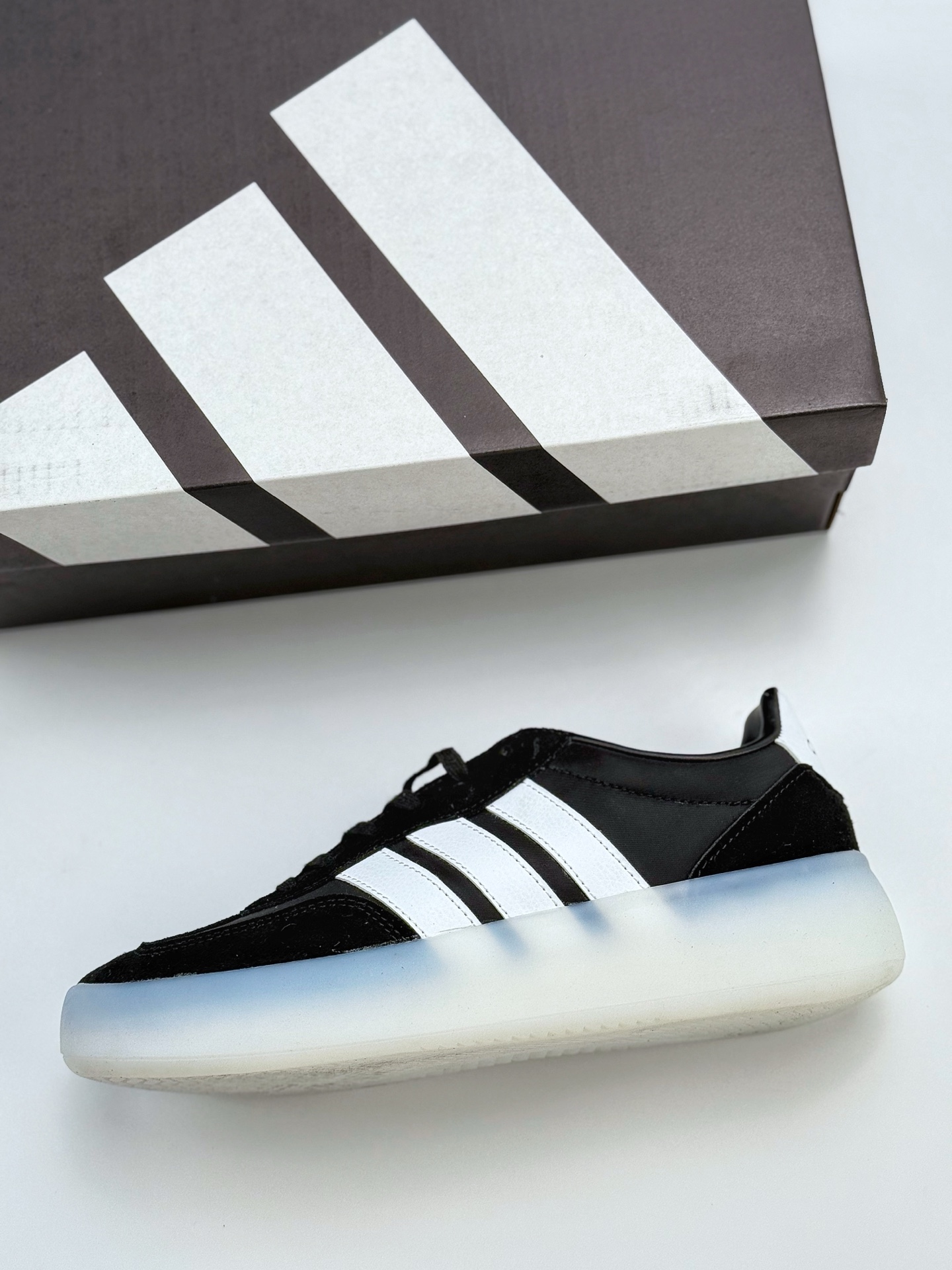 180 adidas BARREDA DECODE 果冻T头鞋  板鞋德训鞋男女阿迪达斯轻运动鞋  Jl2316