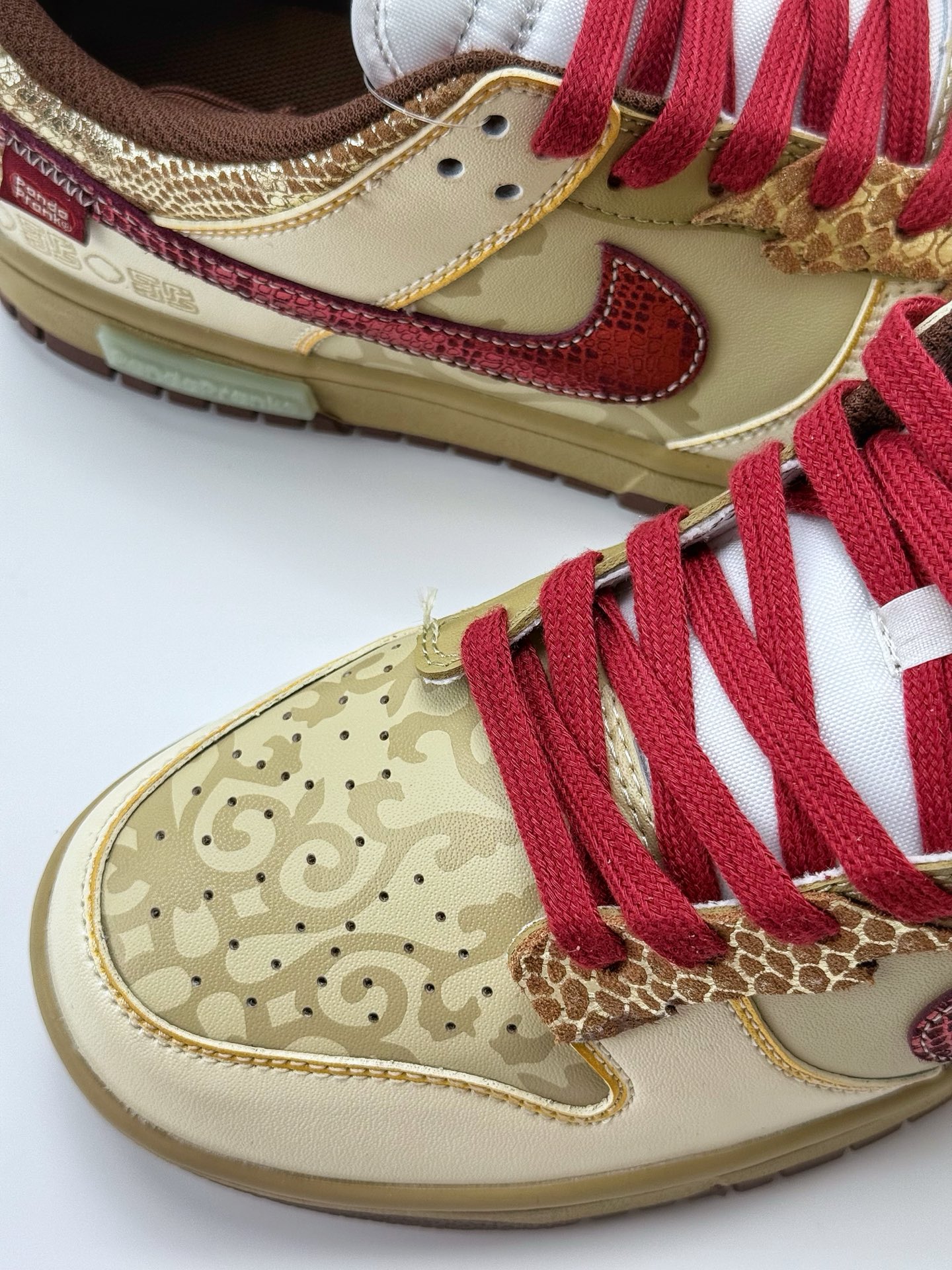 280 Nike SB Dunk Low ”Surfaces In Brown And Sail”  熊猫恶作剧 CNY 蛇年 兑尘迎金 金蛇衔财  DQ1503-124