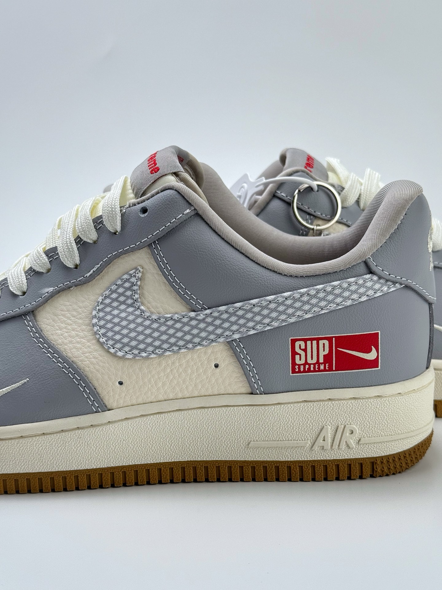 260 Nike Air Force 1 Low 07 x Supreme 白蓝小钩  KK1988-075