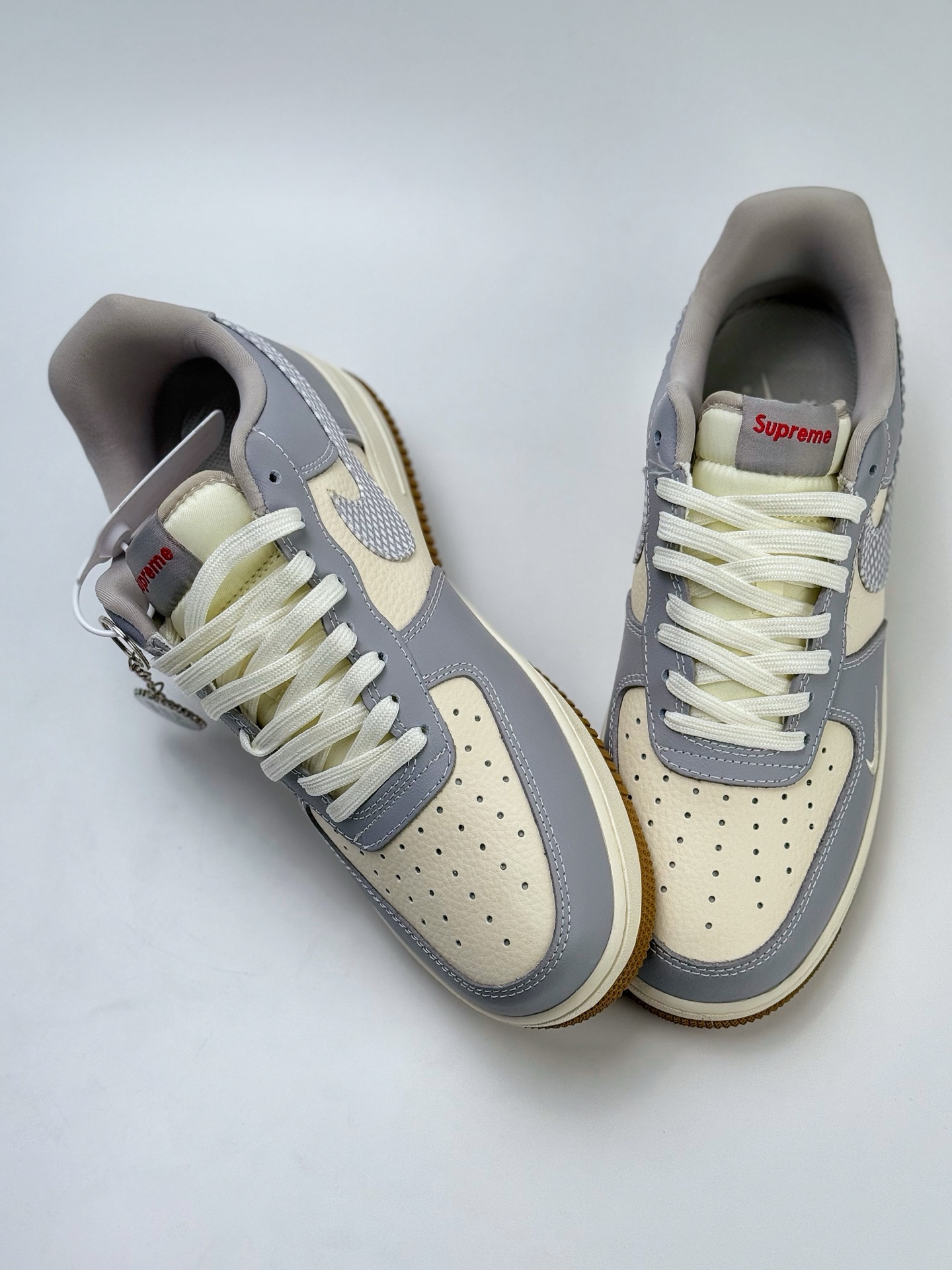 260 Nike Air Force 1 Low 07 x Supreme 白蓝小钩  KK1988-075