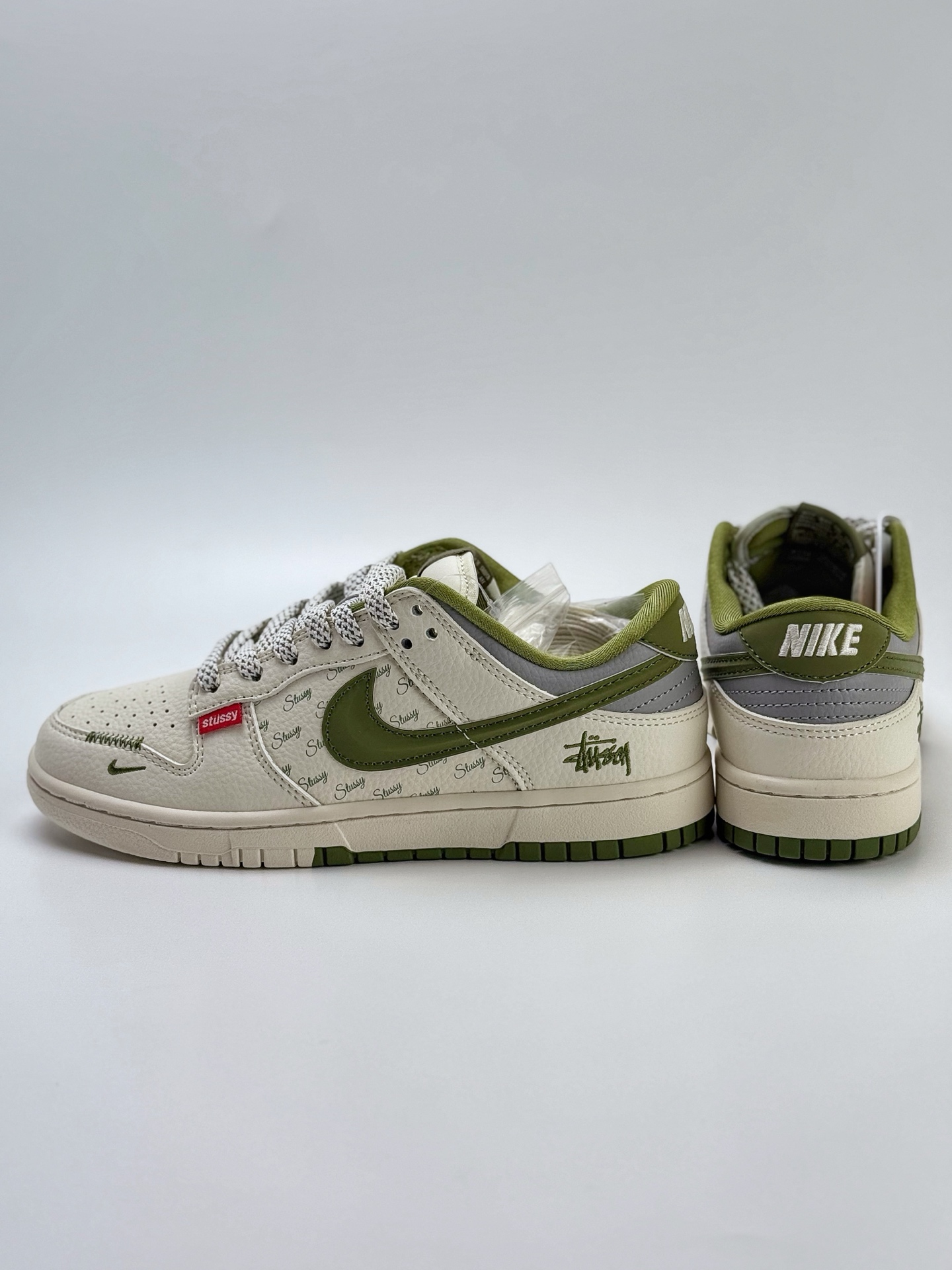 280 Nike SB Dunk Low x Stussy 白绿小钩满天星 XS6089-538