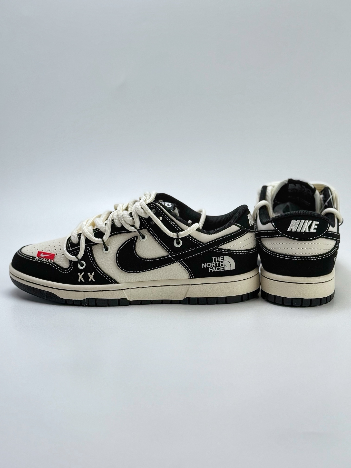 300 Nike SB Dunk Low x The North Face x CDG 黑白麻绳绑带 YX5066-287