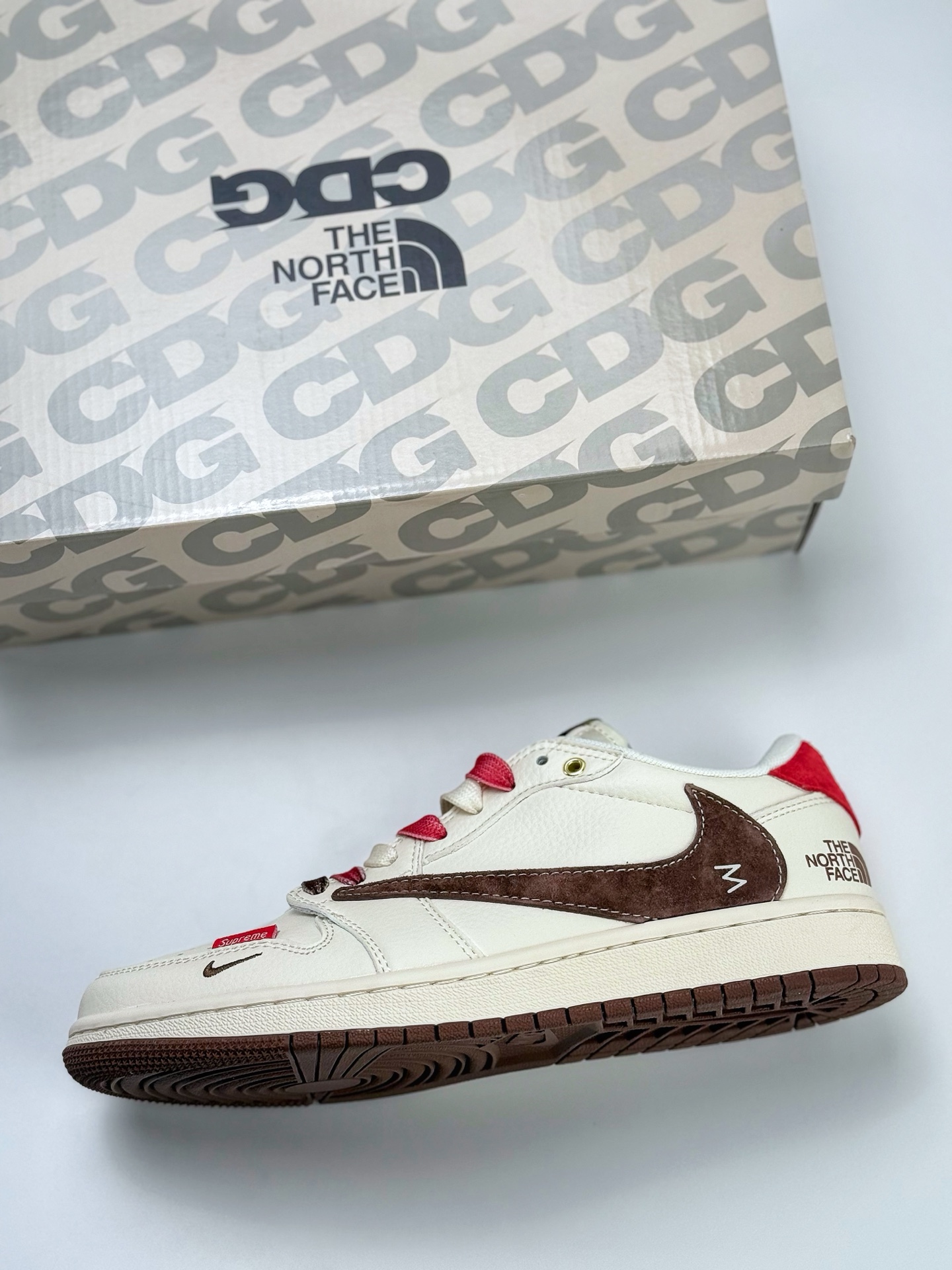 280 Travis Scott x Nike Air Jordan 1 Low x The North Face Air Jordan 1 Low 反转白棕小钩倒钩  FC1688-213