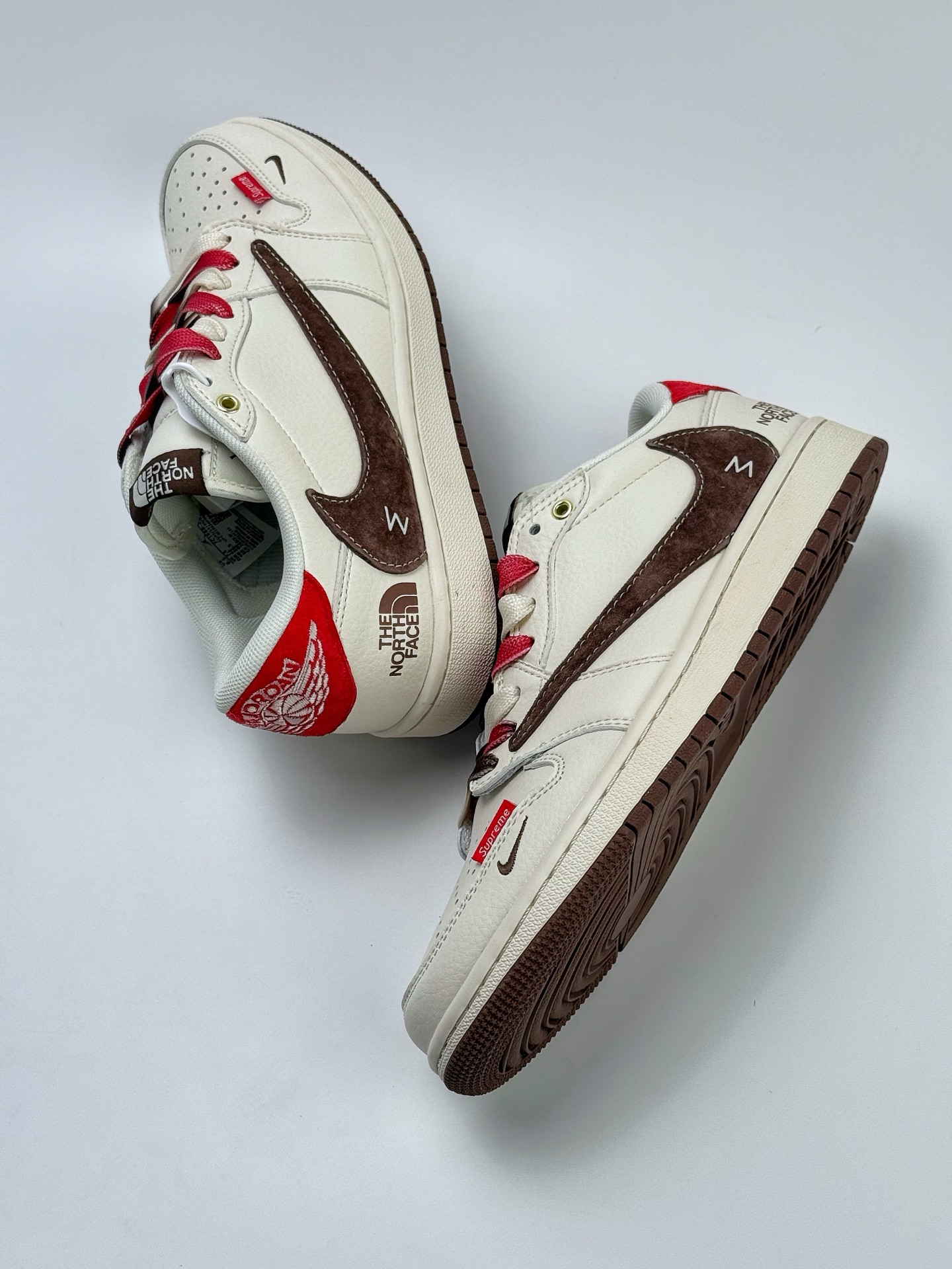 280 Travis Scott x Nike Air Jordan 1 Low x The North Face Air Jordan 1 Low 反转白棕小钩倒钩  FC1688-213