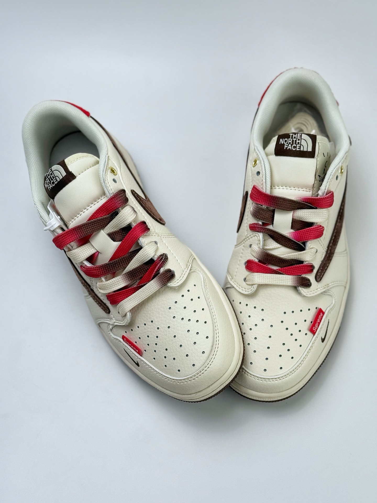 280 Travis Scott x Nike Air Jordan 1 Low x The North Face Air Jordan 1 Low 反转白棕小钩倒钩  FC1688-213