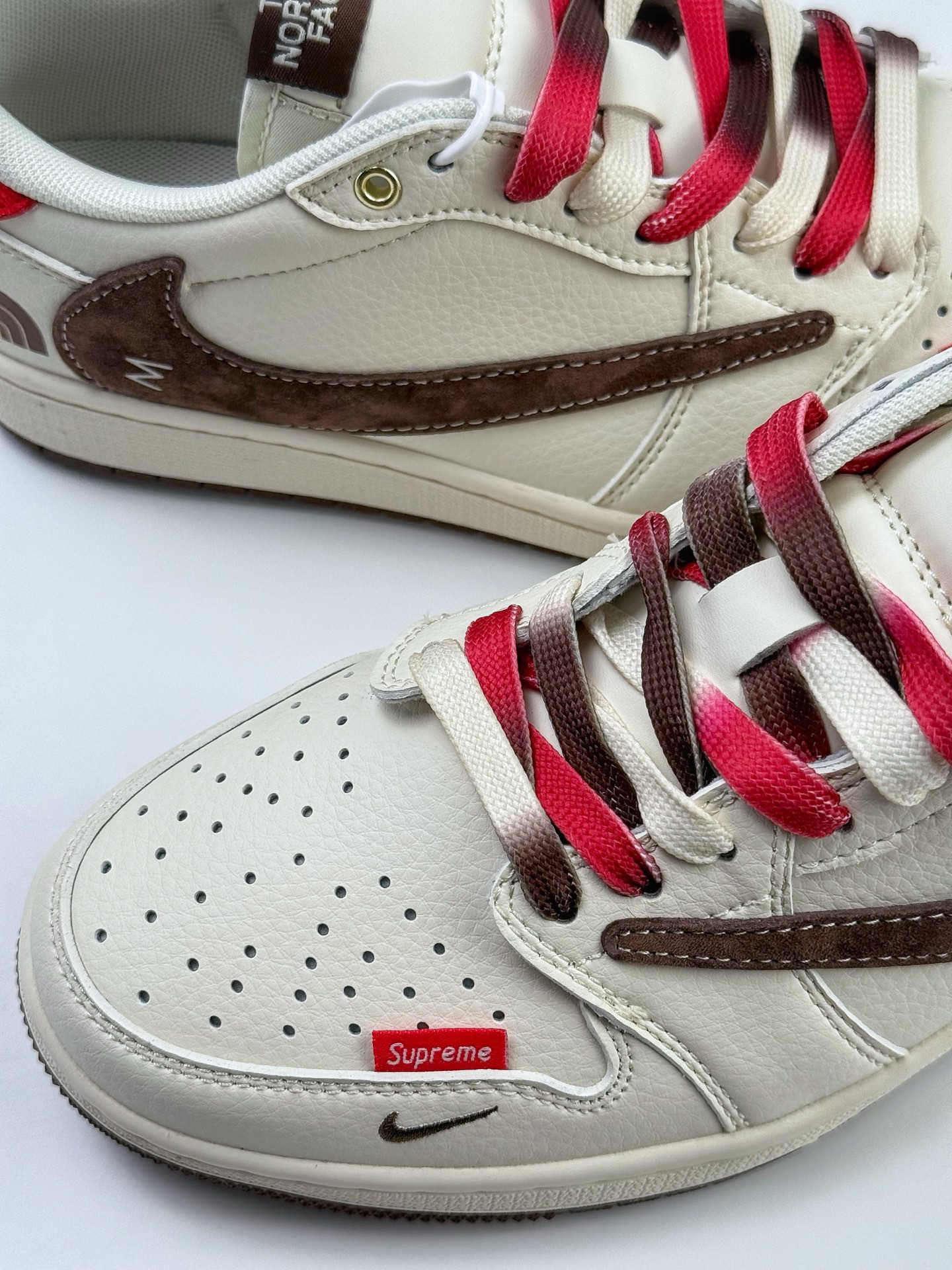 280 Travis Scott x Nike Air Jordan 1 Low x The North Face Air Jordan 1 Low 反转白棕小钩倒钩  FC1688-213
