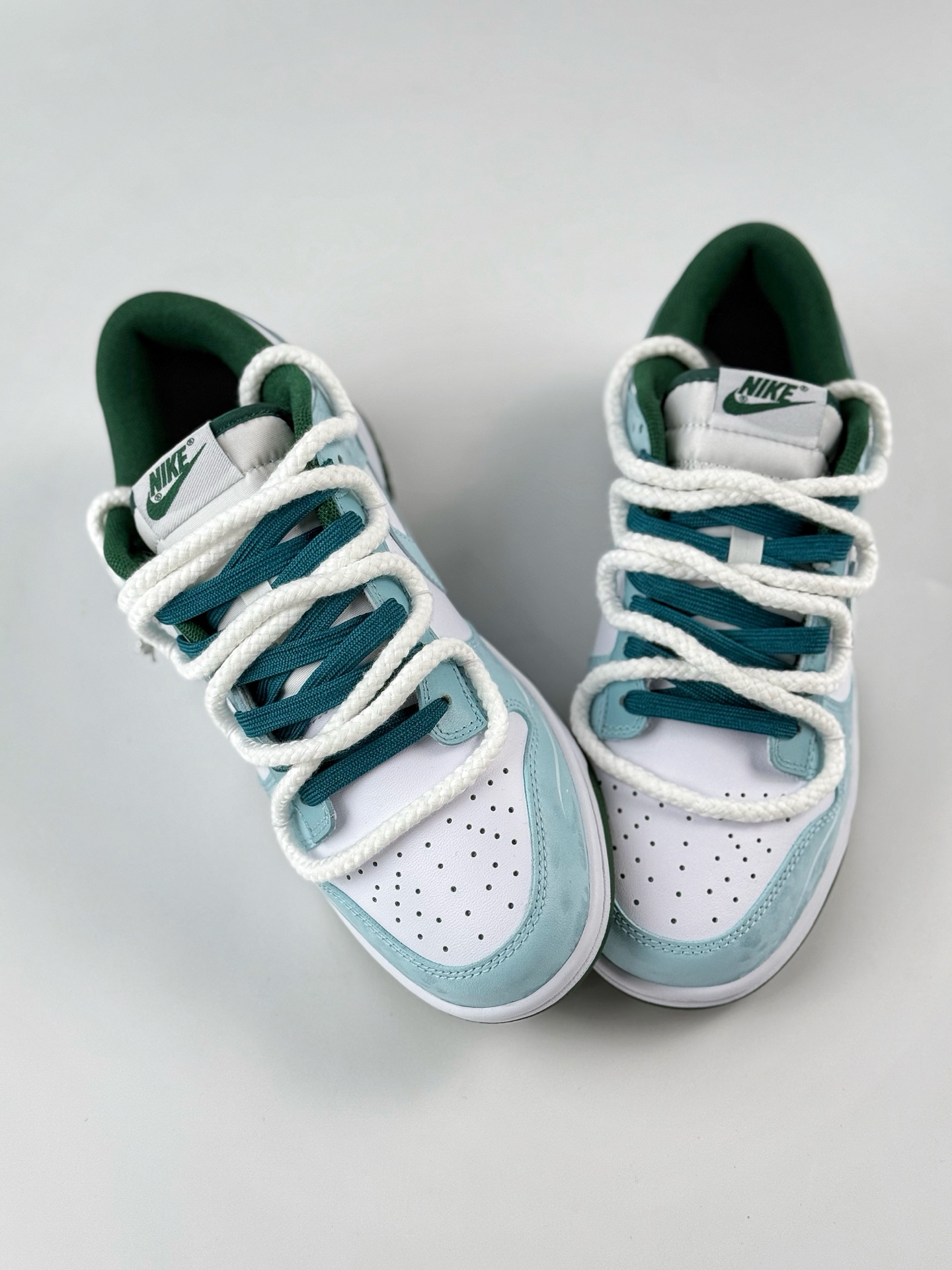 280 Nike SB Dunk Low 灵蛇之瑞 白蓝绑带  DD1391-101