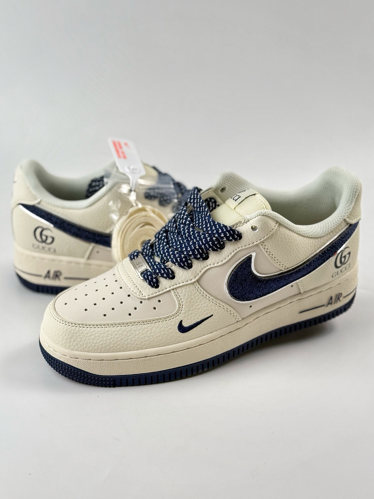 220 Nike Air Force 1 Low 07 x GUCCI 白蓝小钩满天星  QY6818-610