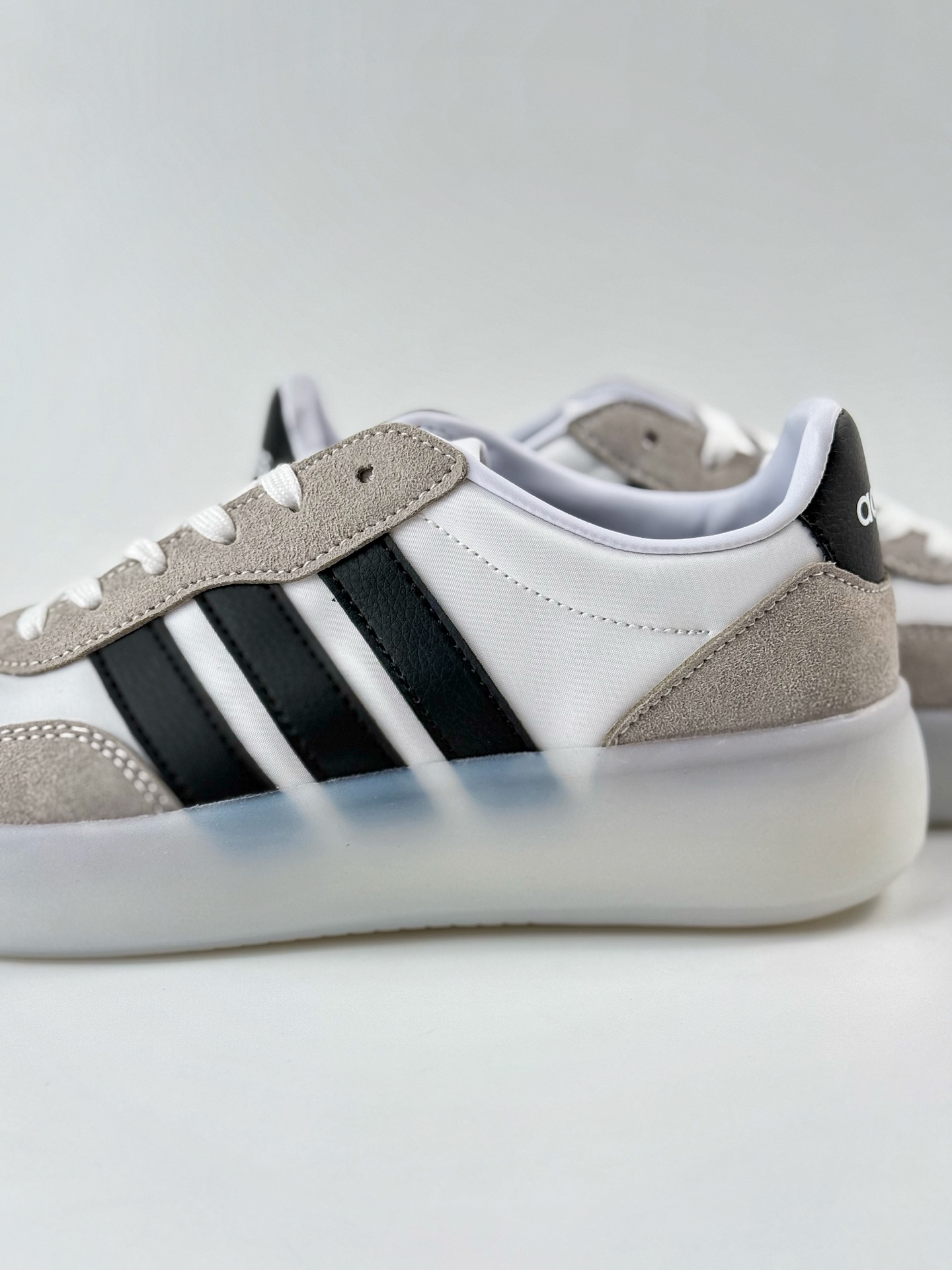 180 adidas BARREDA DECODE 果冻T头鞋  板鞋德训鞋男女阿迪达斯轻运动鞋  Jl2315