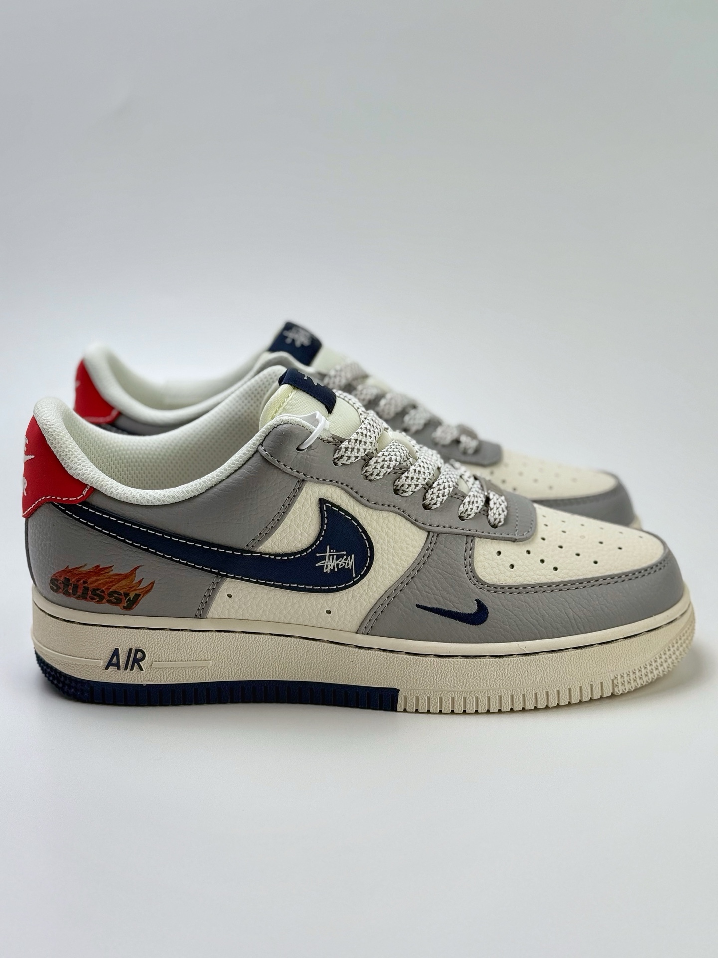 260 Nike Air Force 1 Low 07 x Stussy 白灰蓝小钩满天星 XS1958-555