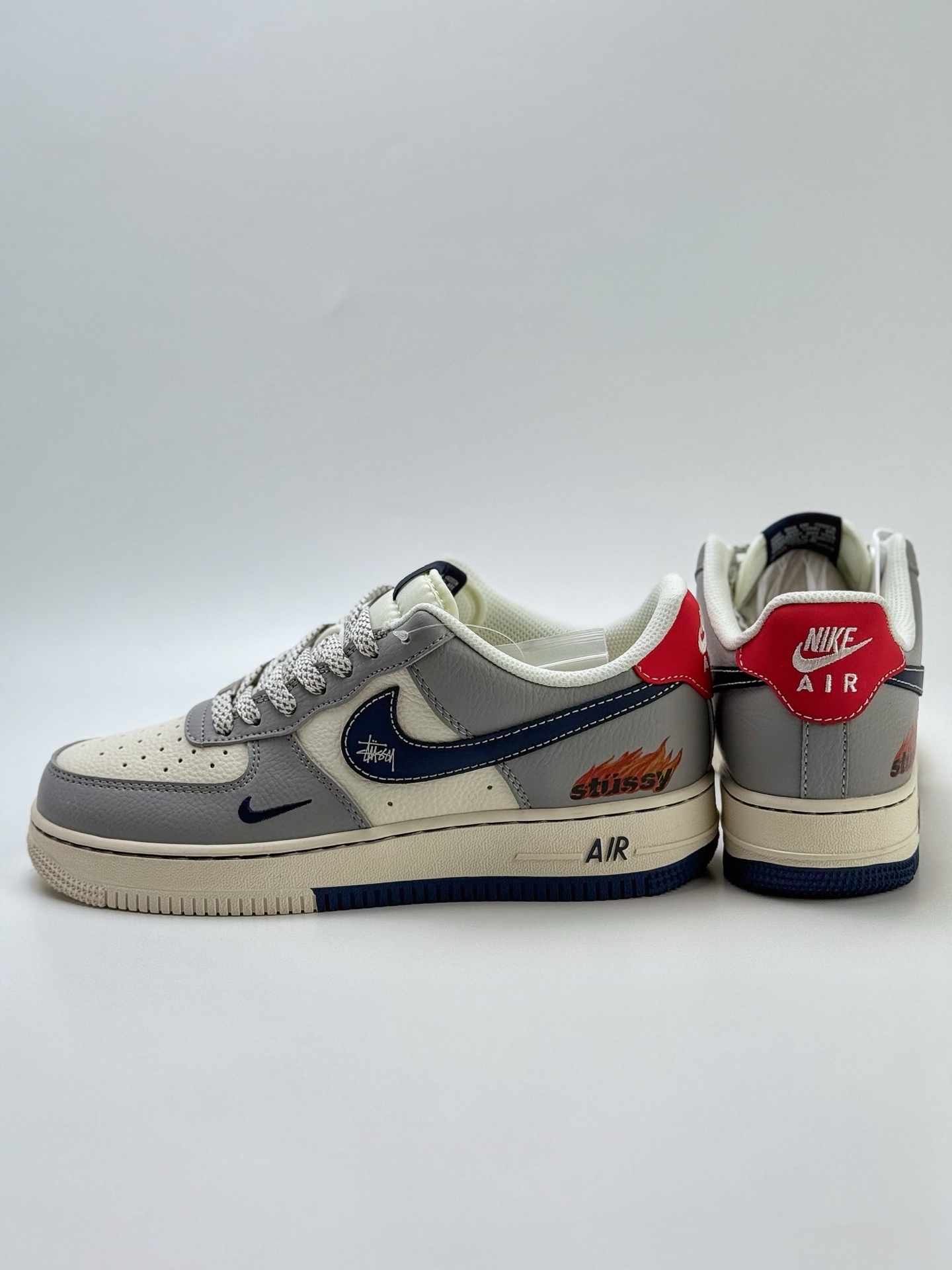 260 Nike Air Force 1 Low 07 x Stussy 白灰蓝小钩满天星 XS1958-555