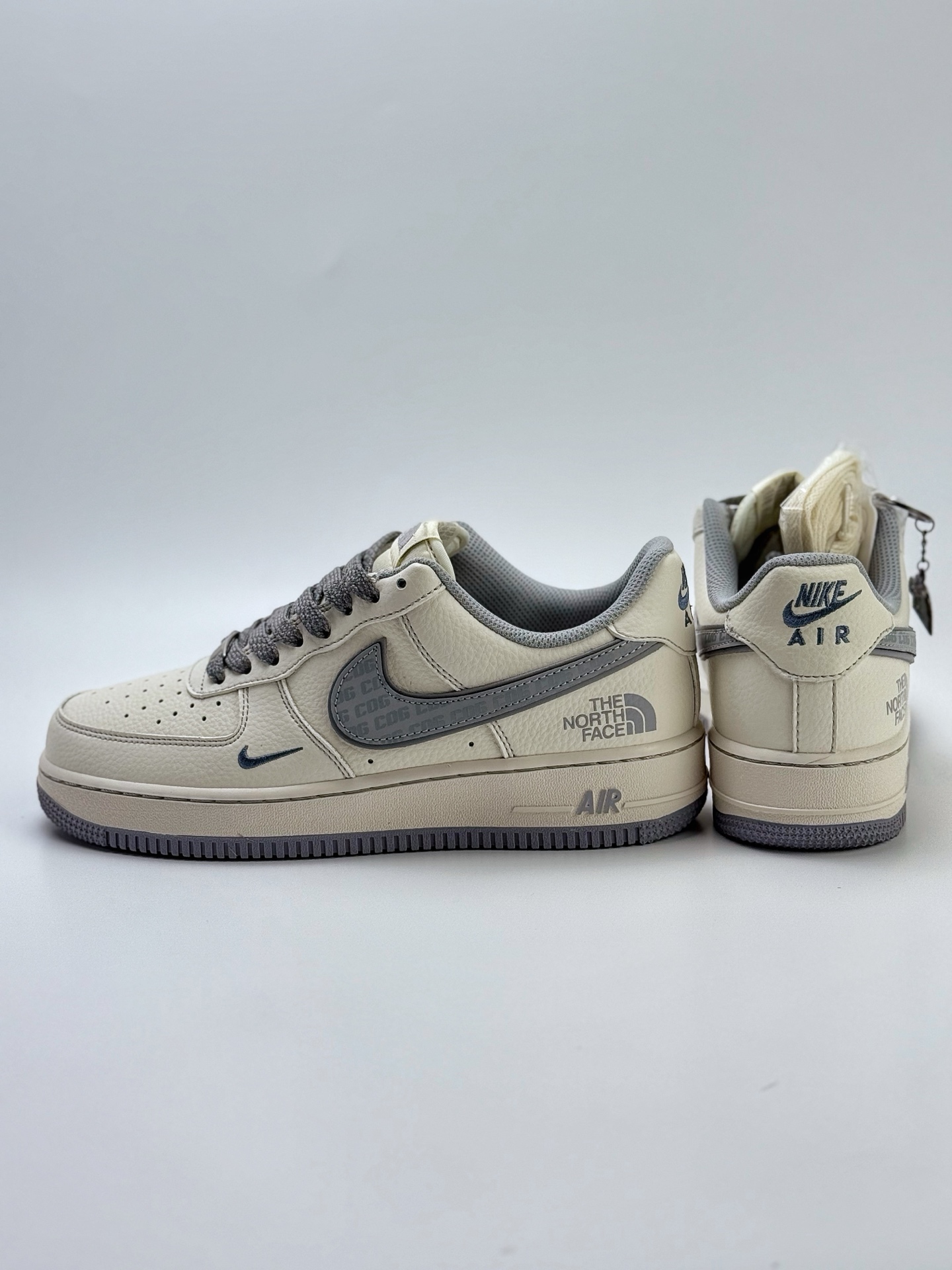 260 Nike Air Force 1 Low 07 x The North Face x CDG 白灰小钩满天星 HH7518-052