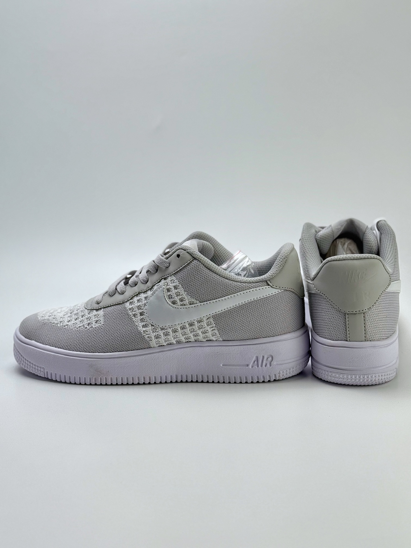 200 Nike Air Force 1 Low 07 Ultra Flyknit 白  DI0051-500