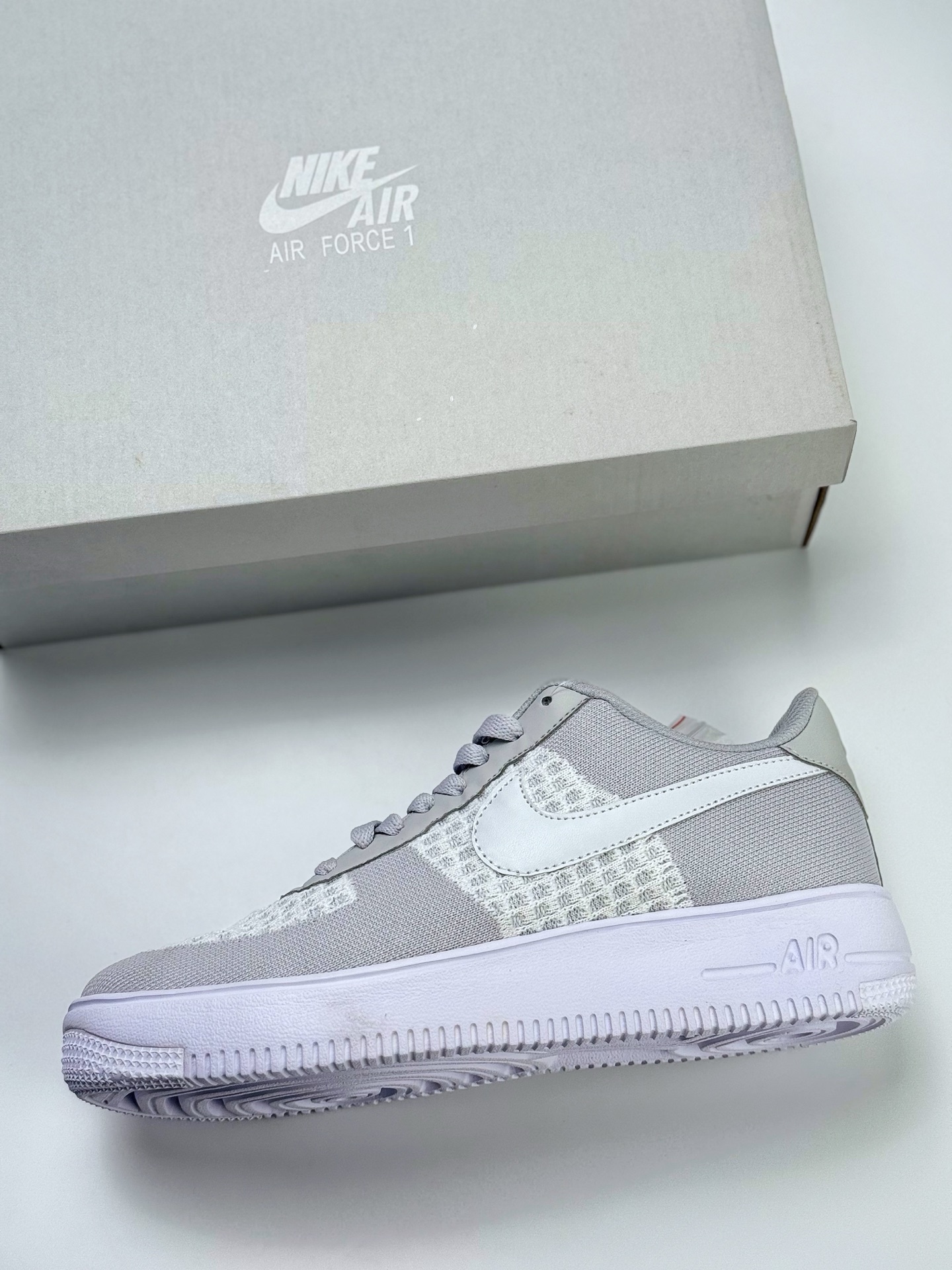 200 Nike Air Force 1 Low 07 Ultra Flyknit 白  DI0051-500