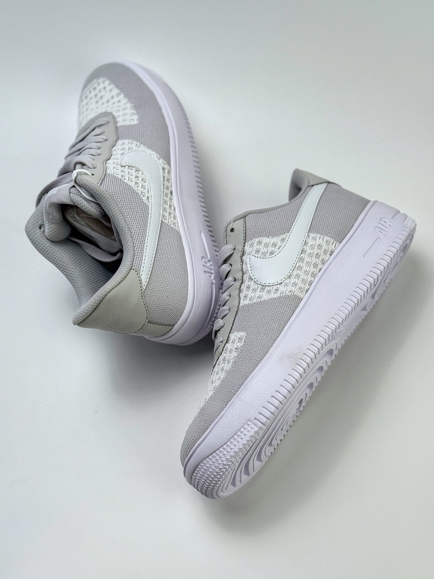 200 Nike Air Force 1 Low 07 Ultra Flyknit 白  DI0051-500