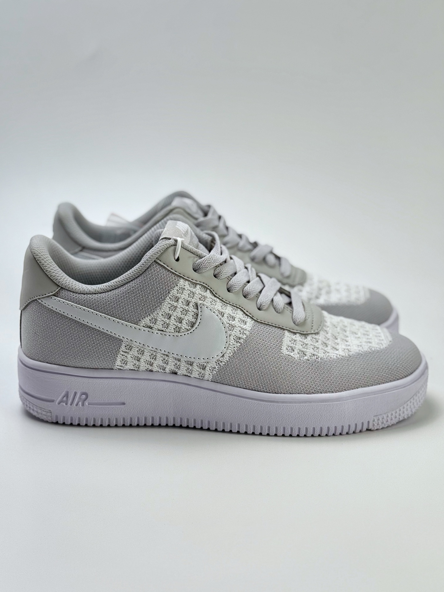 200 Nike Air Force 1 Low 07 Ultra Flyknit 白  DI0051-500
