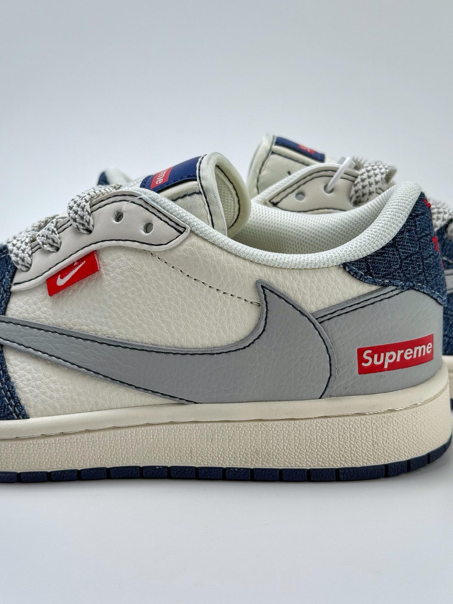 280 Travis Scott x Nike Air Jordan 1 Low x Supreme Air Jordan 1 Low 反转蓝白灰小钩满天星倒钩 JJ2508-565