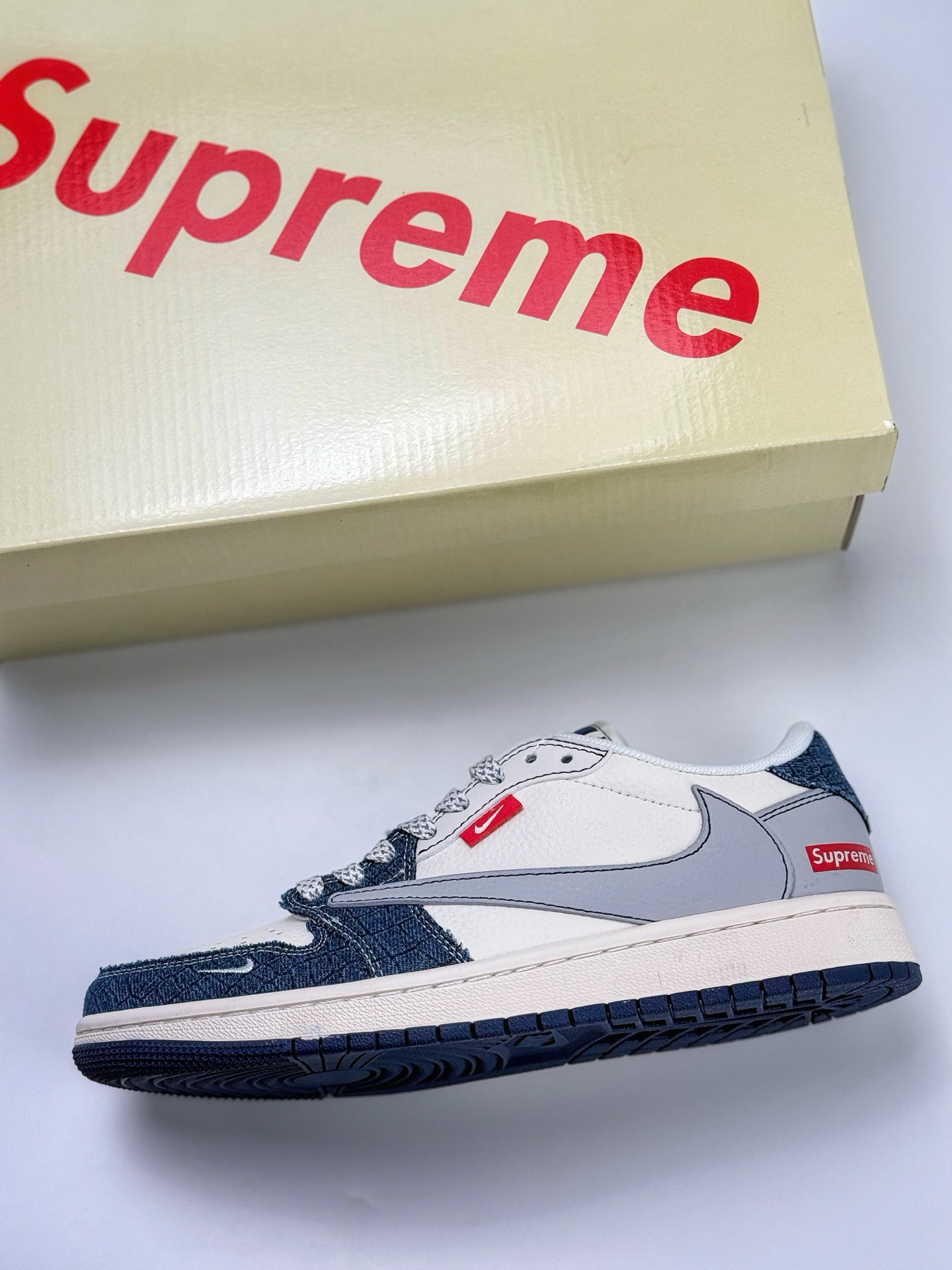 280 Travis Scott x Nike Air Jordan 1 Low x Supreme Air Jordan 1 Low 反转蓝白灰小钩满天星倒钩 JJ2508-565