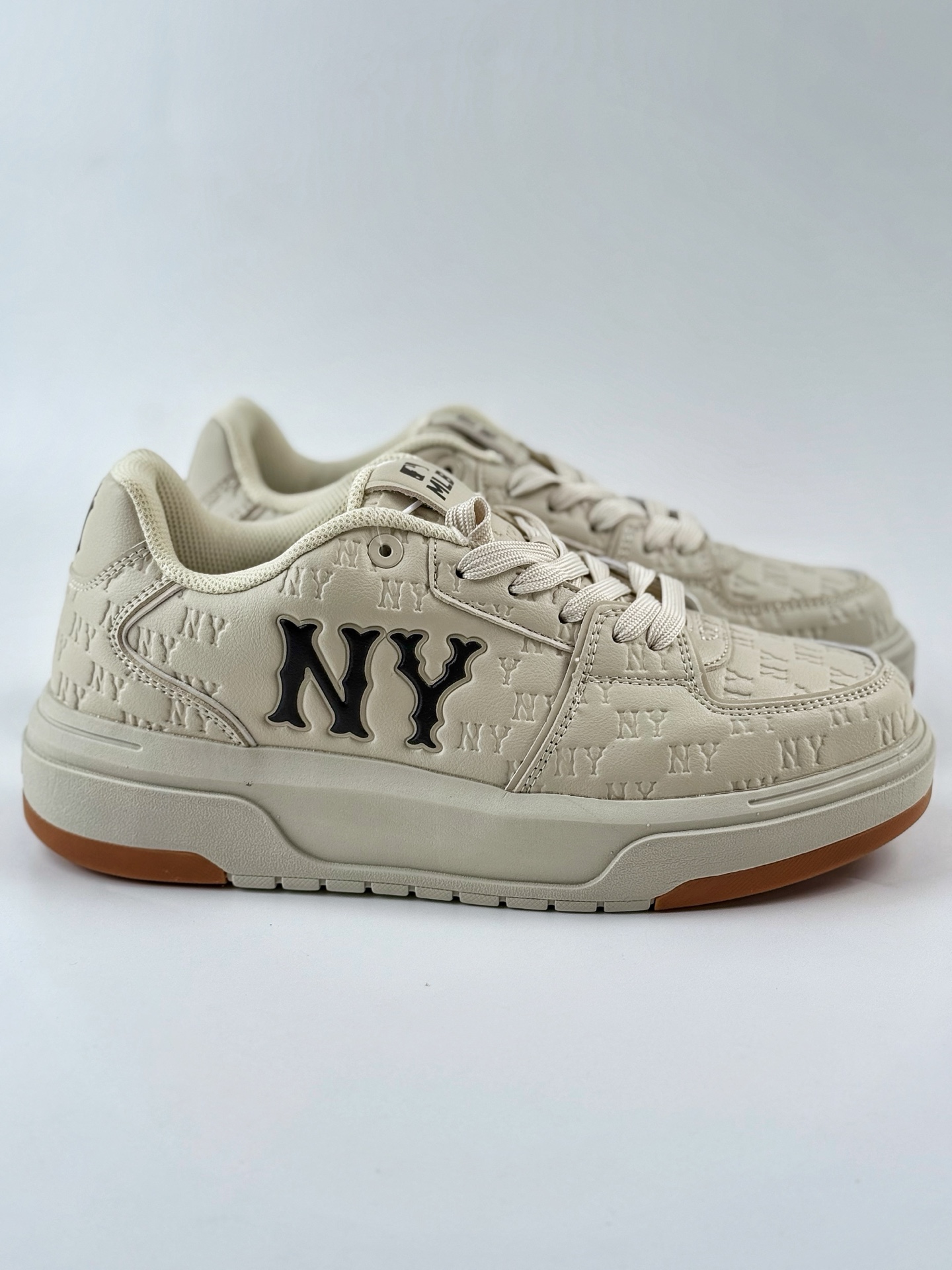 NY美国榄球洋基队 x MLB Chunky Runner Basic 厚底老爹厚底休闲运动慢跑鞋 3ASXE015N