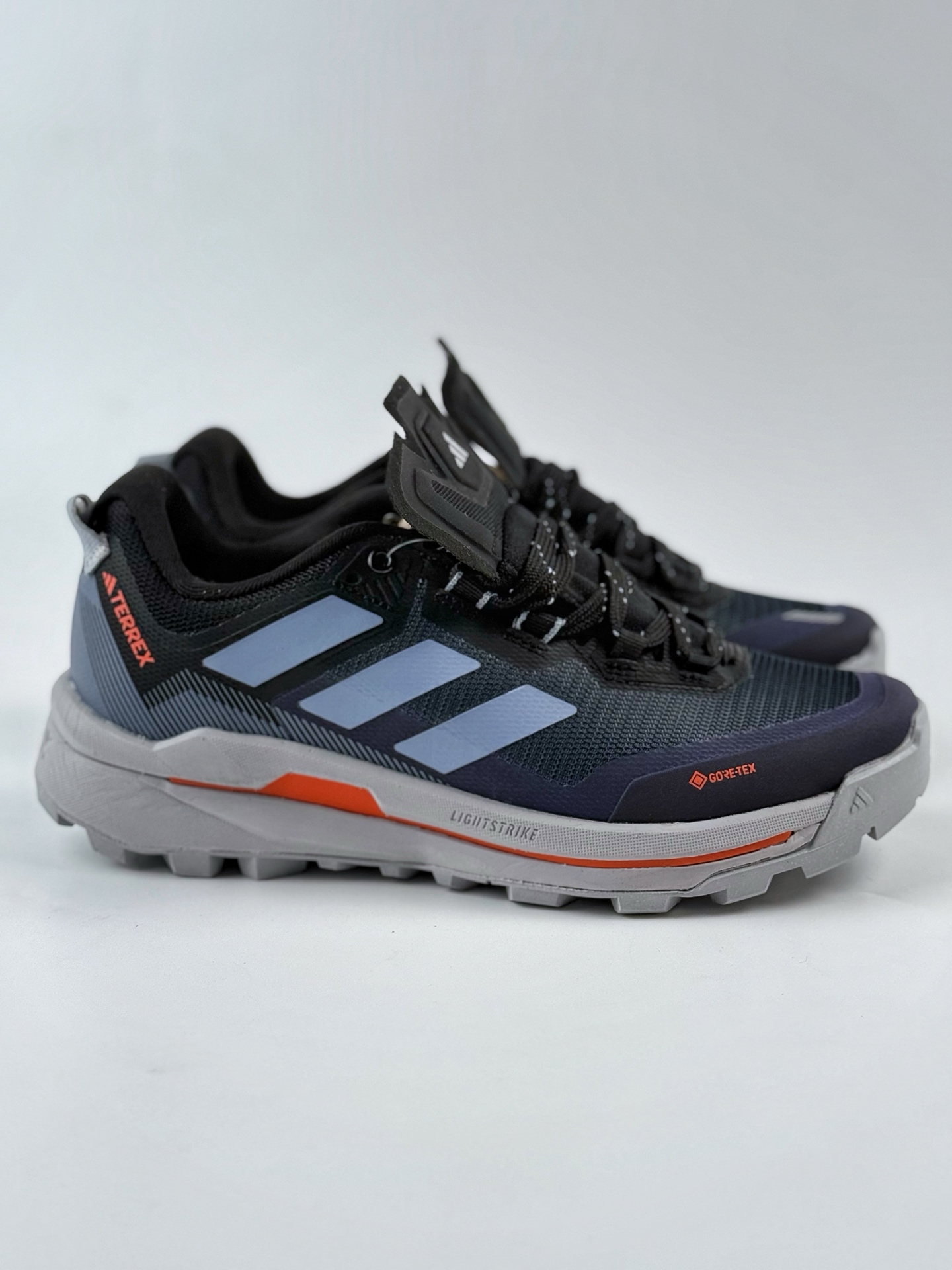 Adidas TERREX SKYCHASER TECH GTX 阿迪GTX 运动网面透气跑鞋 IE9909