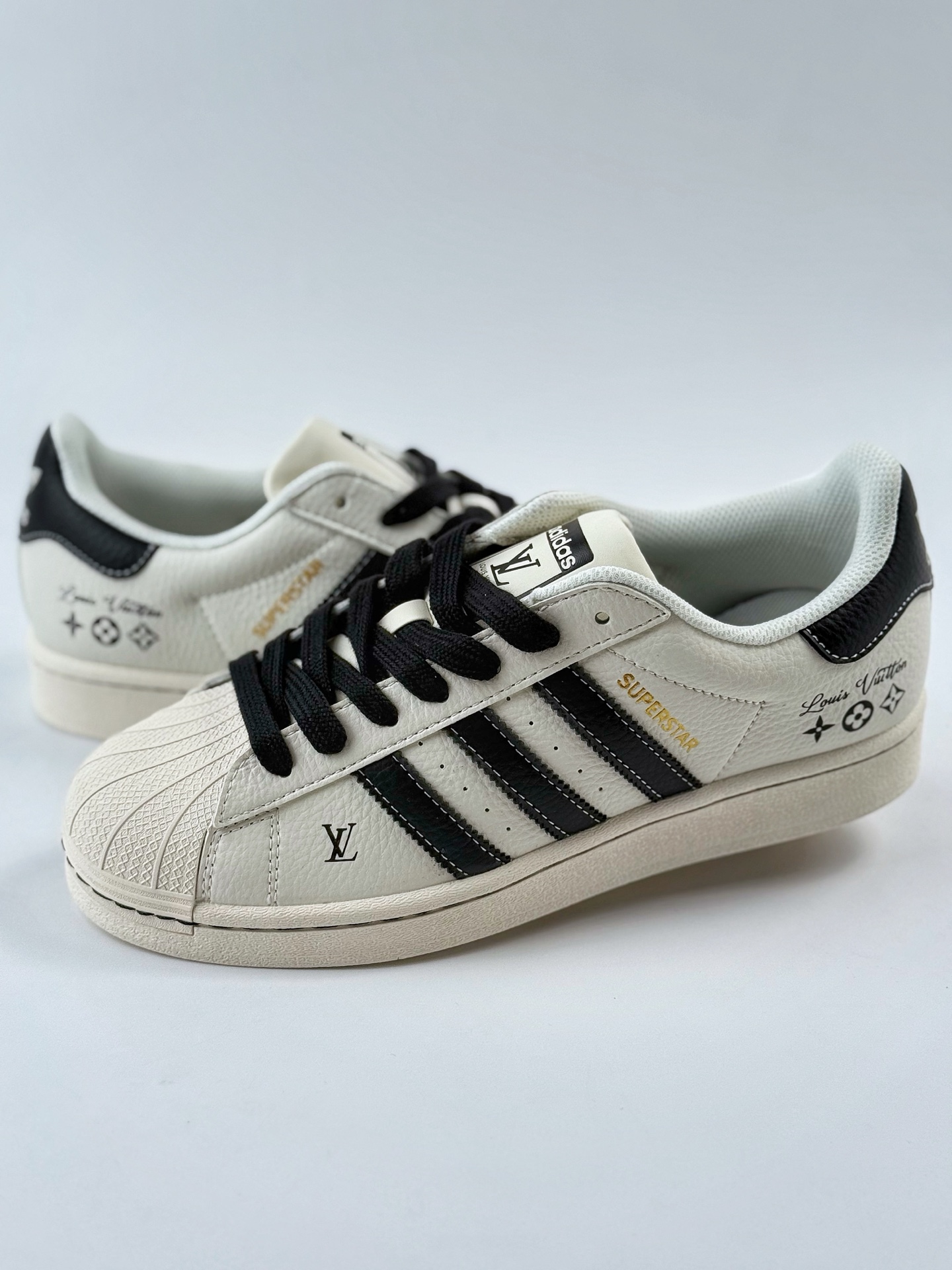 AD Originals Superstar x Louis Vuitton 白黑 JY8902