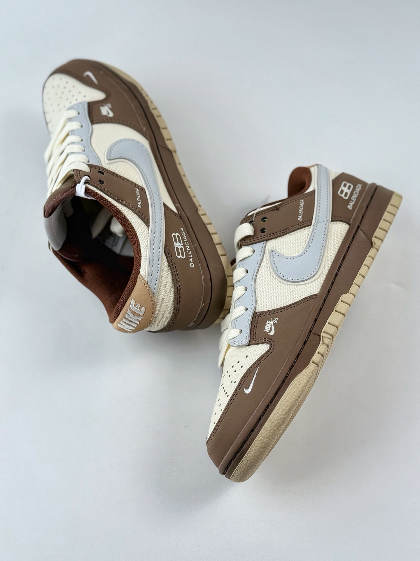 Nike SB Dunk Low x Balenciaga 白棕灰小钩 XD1588-201