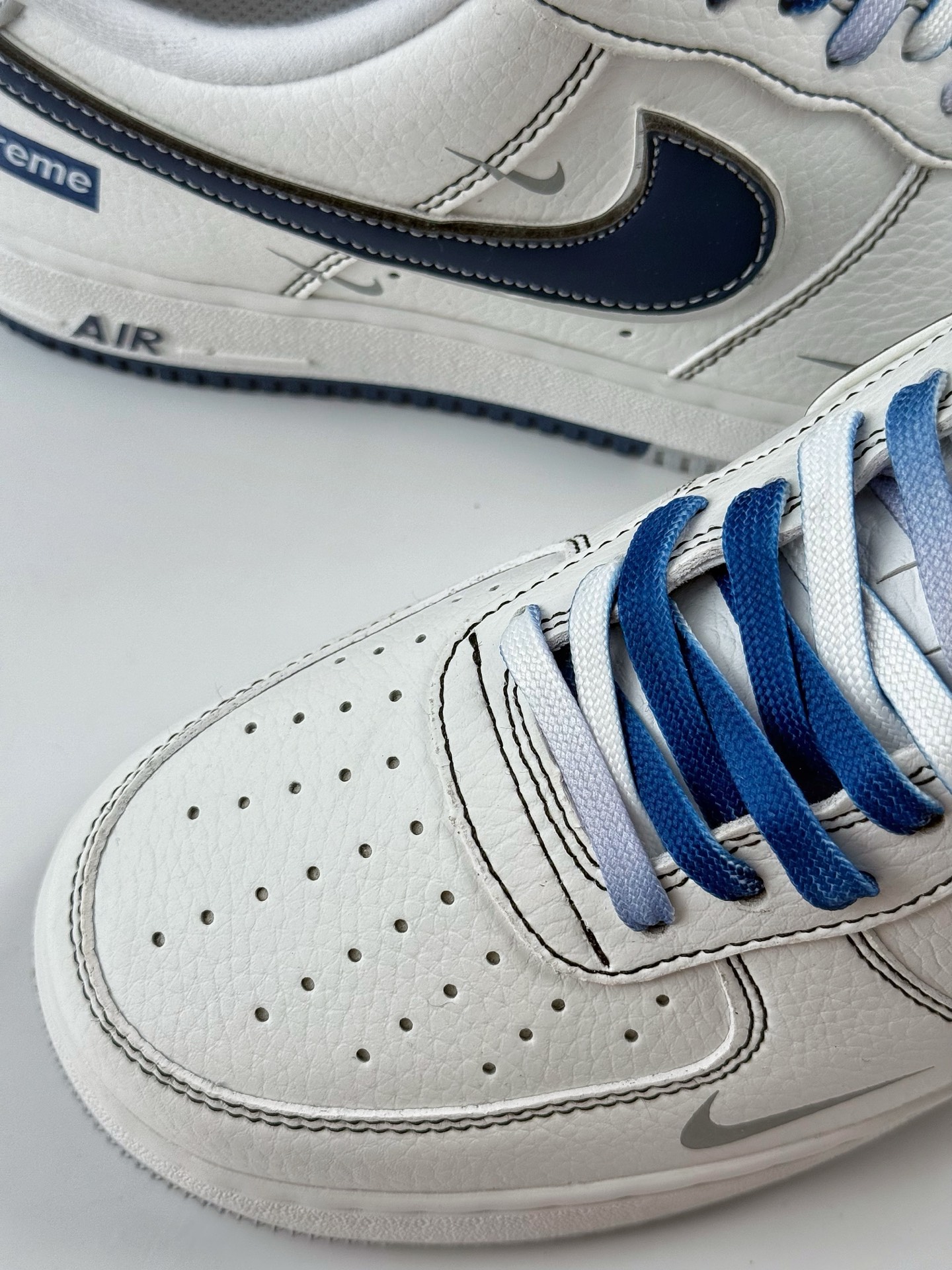 Nike Air Force 1 Low 07 x Supreme 白蓝灰三小钩 DQ6628-157