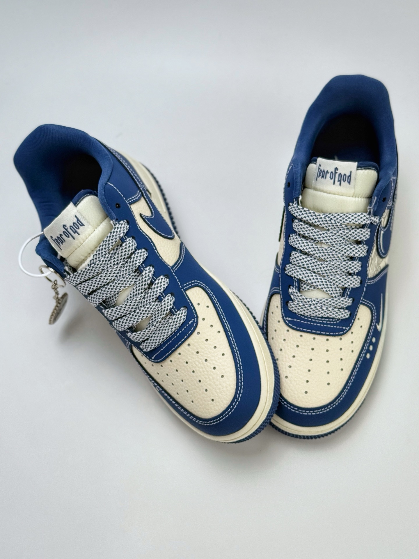 260 Nike Air Force 1 Low 07 x Fear Of God 蓝白小钩满天星 KK1988-079