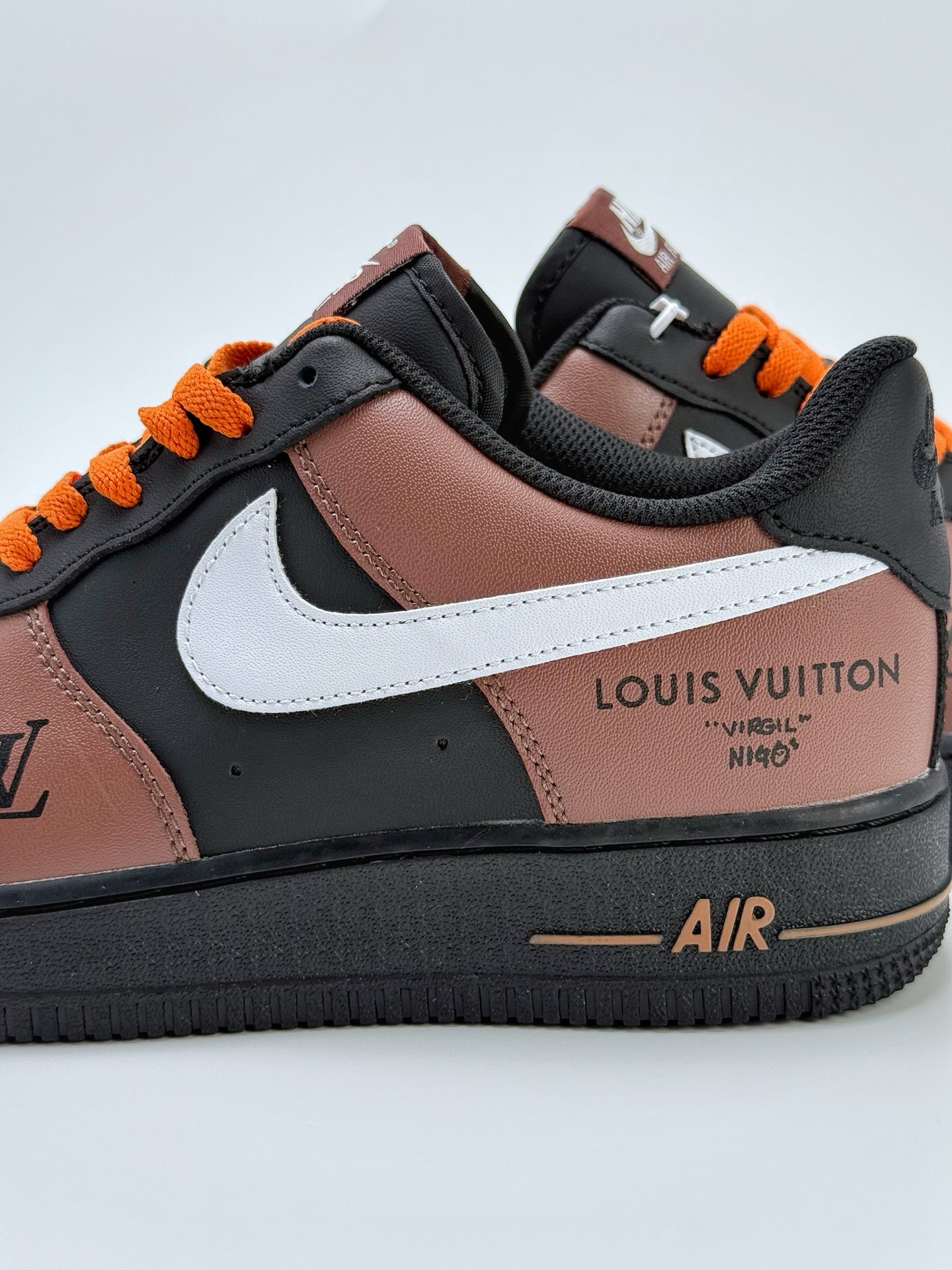 170 Nike Air Force 1 Low 07 x Louis Vuitton 黑棕白 808788-624