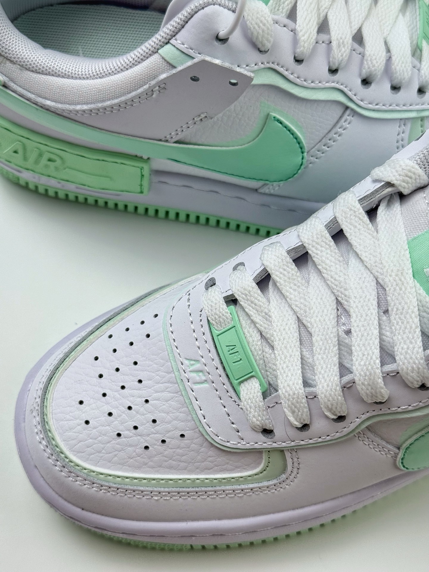180 Nike Air Force 1 Low 07 Shadow 白绿 FZ3773-100