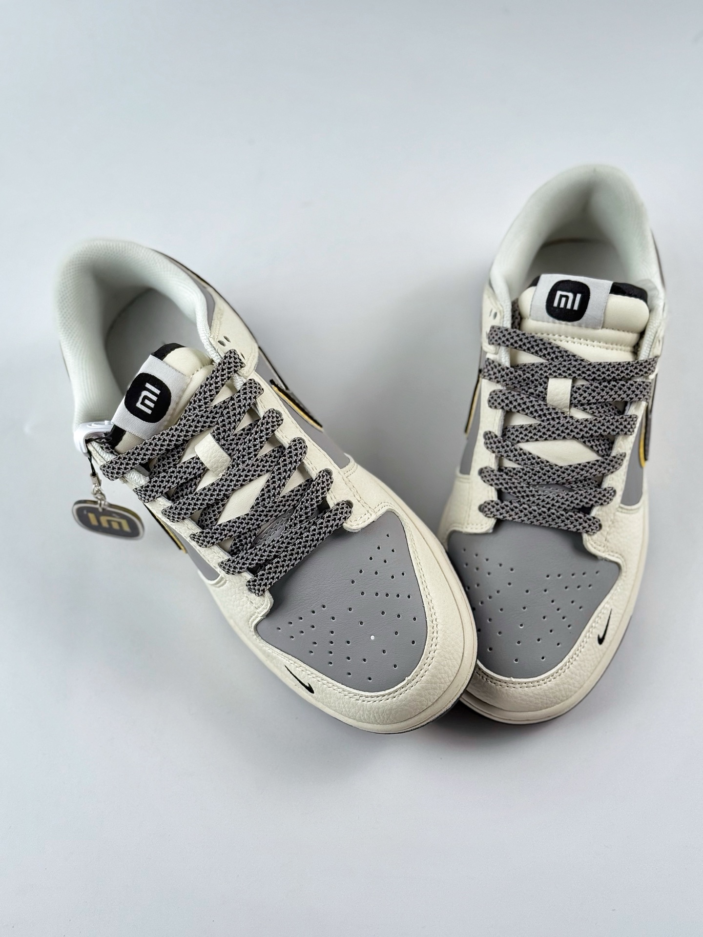 280 Nike SB Dunk Low SU7 Ultra 定制配色 白灰黄小钩满天星 XX3168-166