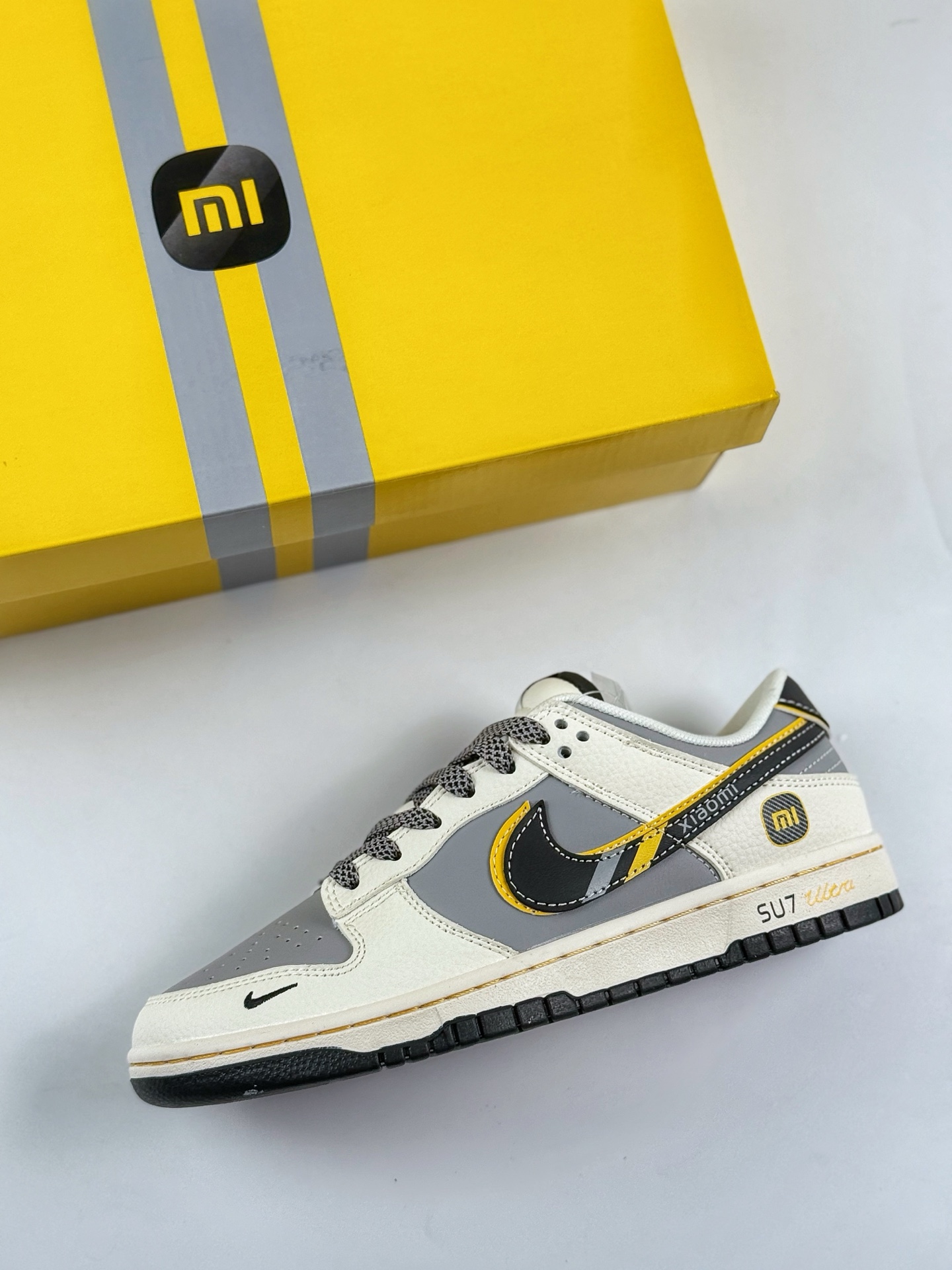 280 Nike SB Dunk Low SU7 Ultra 定制配色 白灰黄小钩满天星 XX3168-166