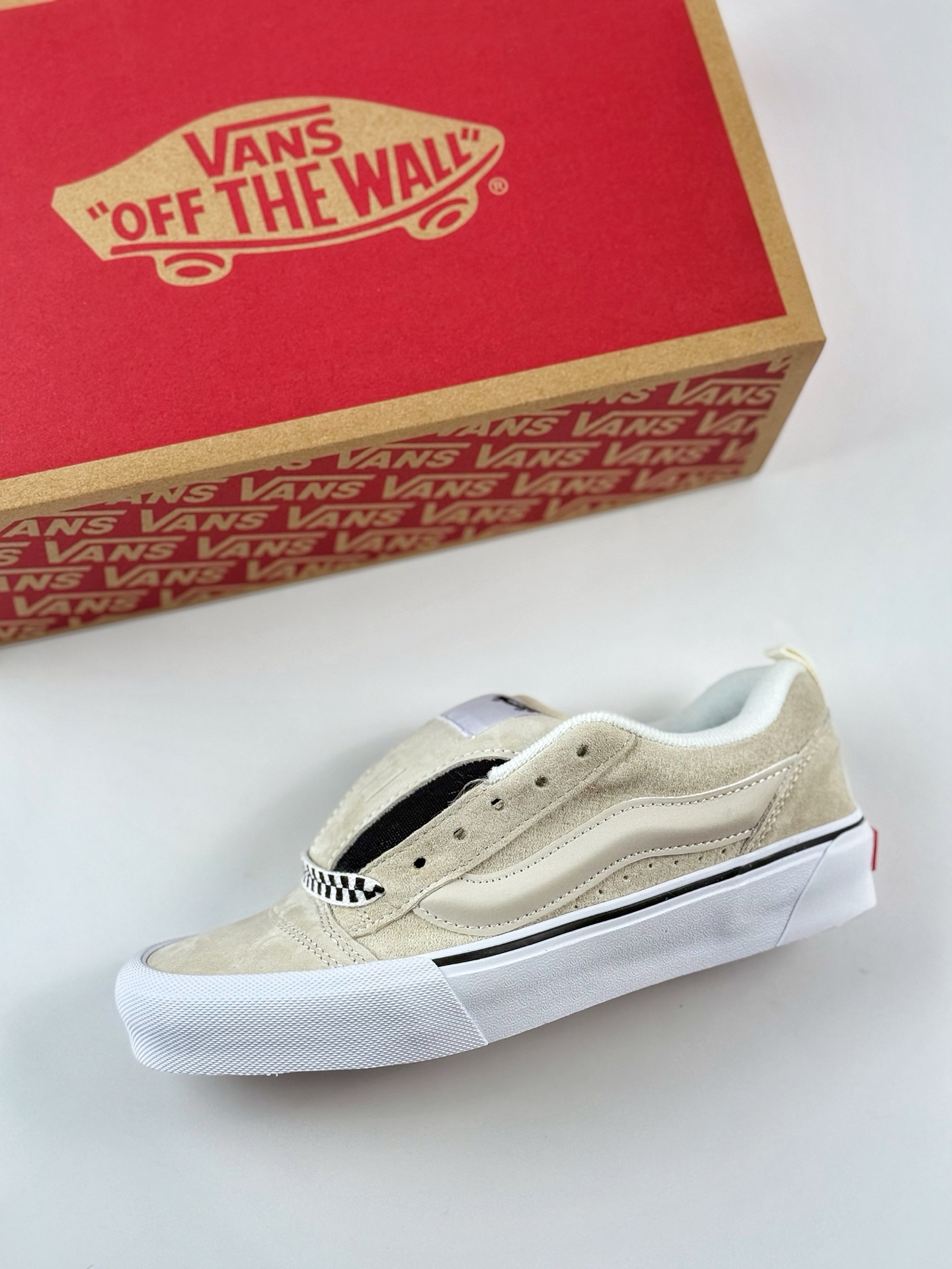 130 Vans Knu Skool 米白黑 低帮复古休闲硫化面包鞋