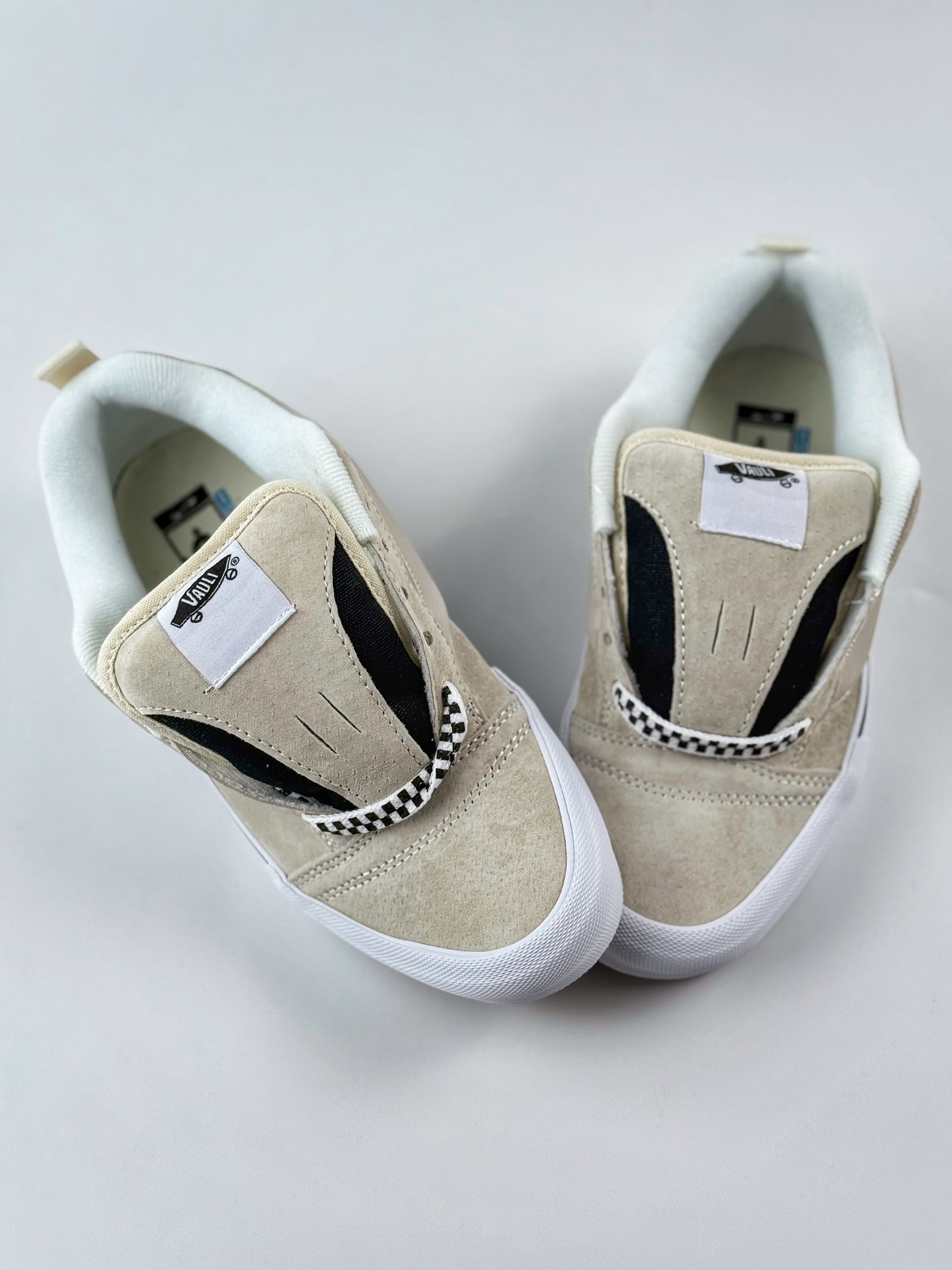 130 Vans Knu Skool 米白黑 低帮复古休闲硫化面包鞋