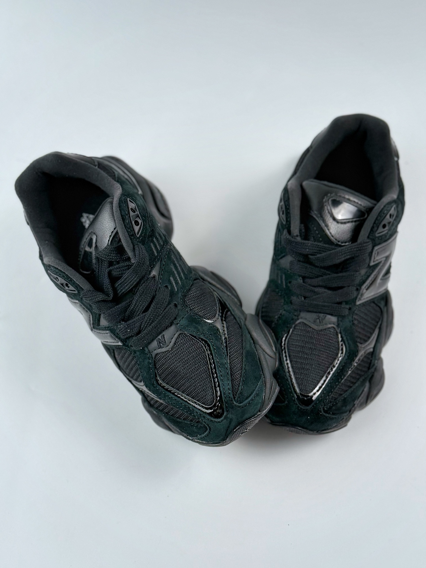 210 Joe Freshgoods x New Balance 版本 NB9060 联名款 复古休闲运动慢跑鞋 U9060ZBO
