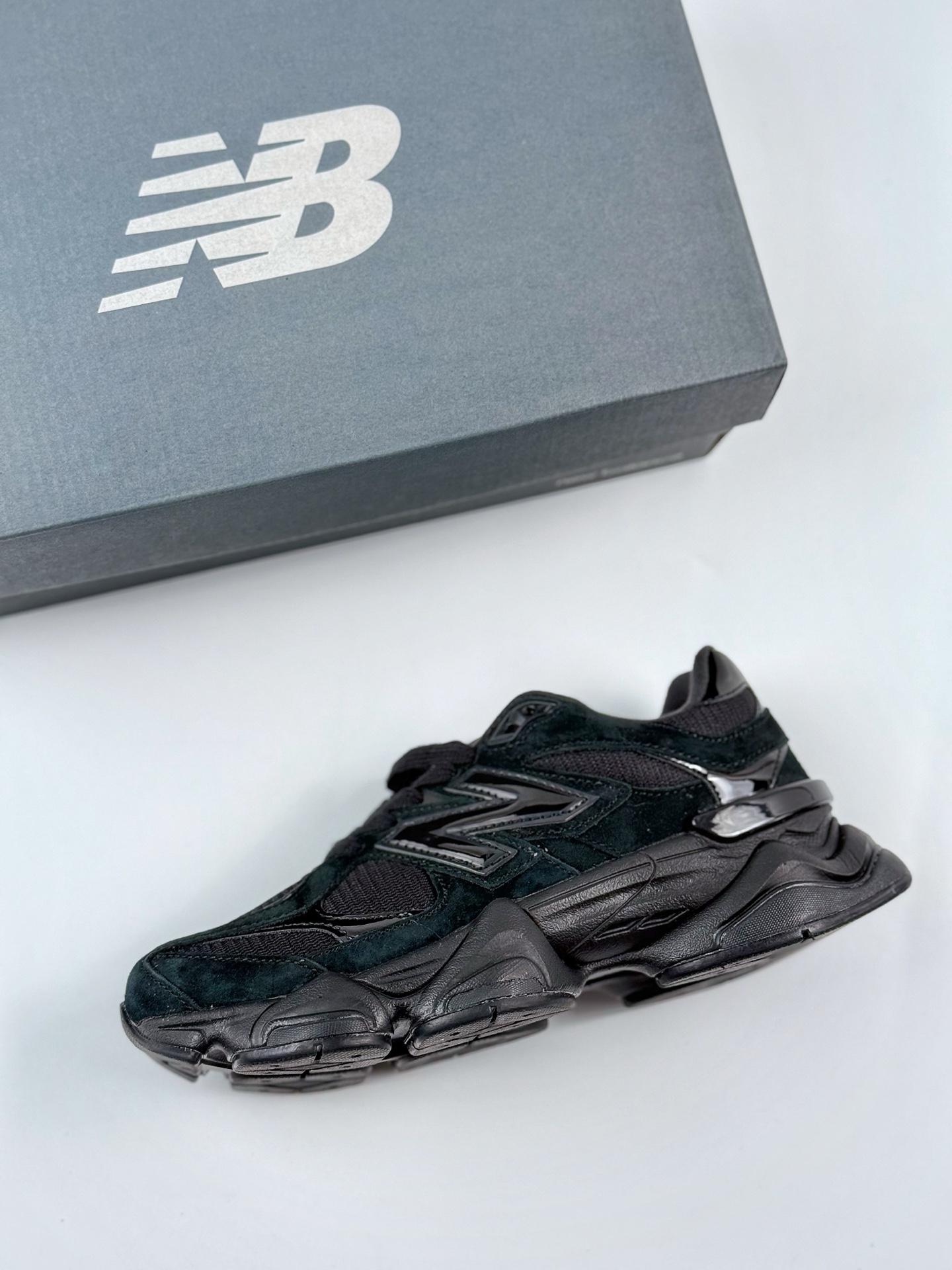 210 Joe Freshgoods x New Balance 版本 NB9060 联名款 复古休闲运动慢跑鞋 U9060ZBO