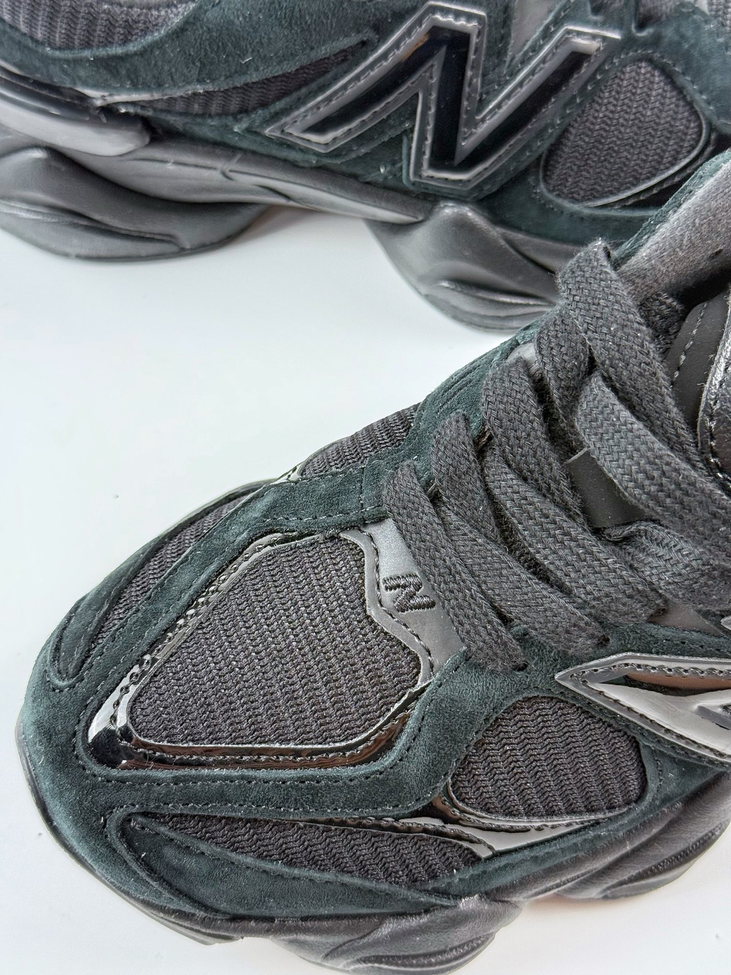 210 Joe Freshgoods x New Balance 版本 NB9060 联名款 复古休闲运动慢跑鞋 U9060ZBO