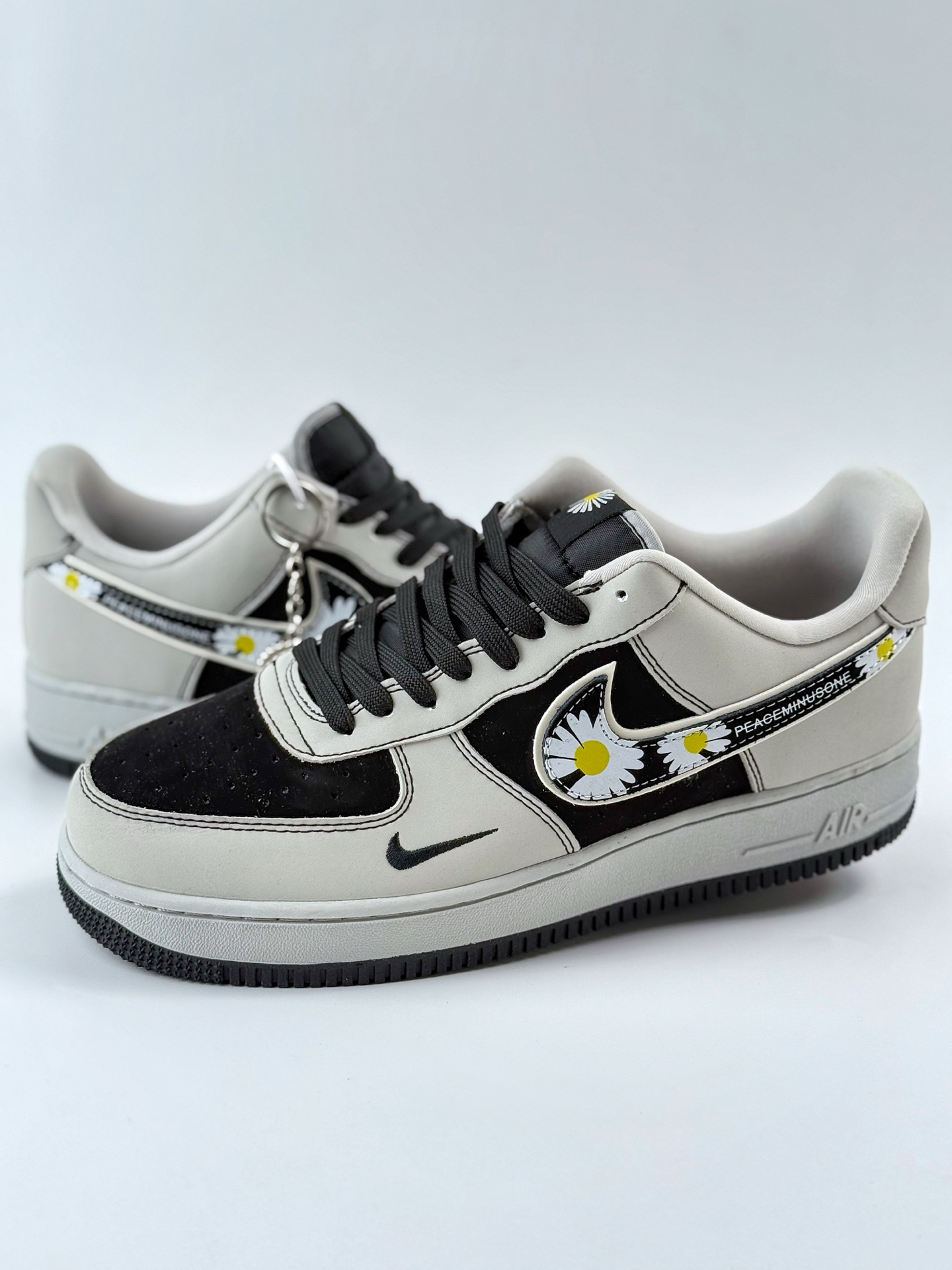 260 Nike Air Force 1 Low 07 x Peaceminusone 雏菊灰黑小钩 DF0188-055