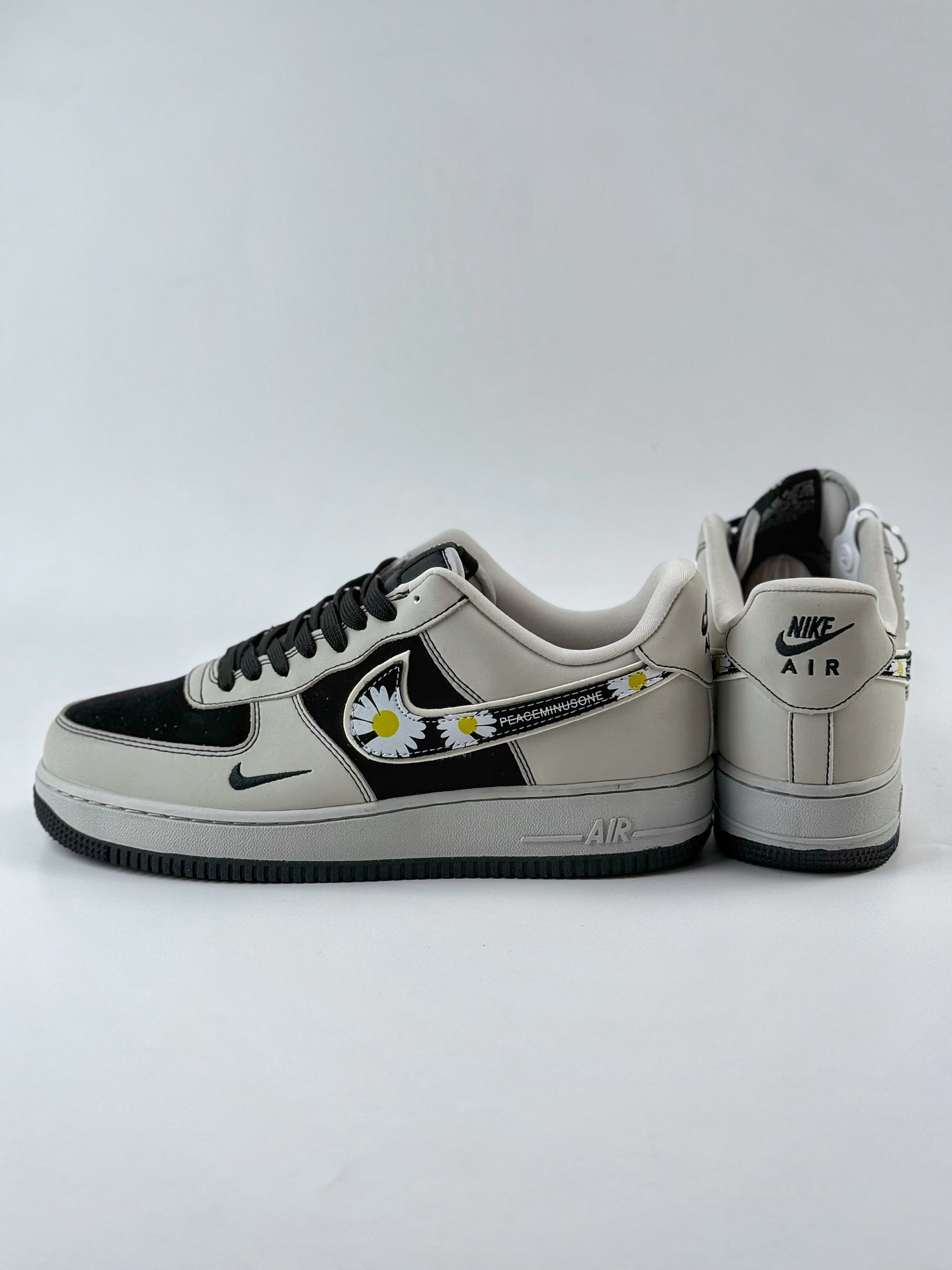 260 Nike Air Force 1 Low 07 x Peaceminusone 雏菊灰黑小钩 DF0188-055