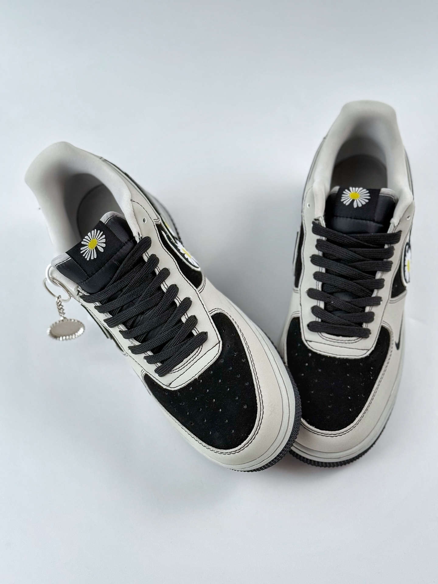 260 Nike Air Force 1 Low 07 x Peaceminusone 雏菊灰黑小钩 DF0188-055