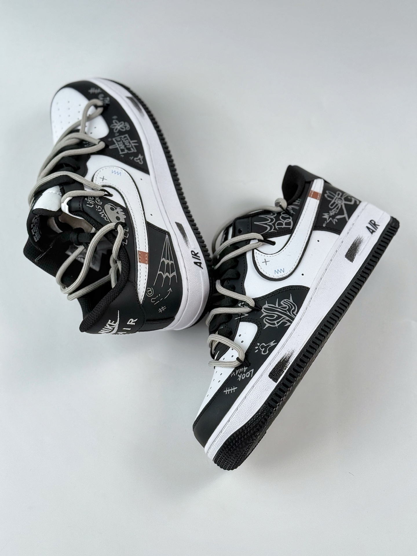 260 Nike Air Force 1 Low 07 解构风 黑白绑带涂鸦 ZH0316-071