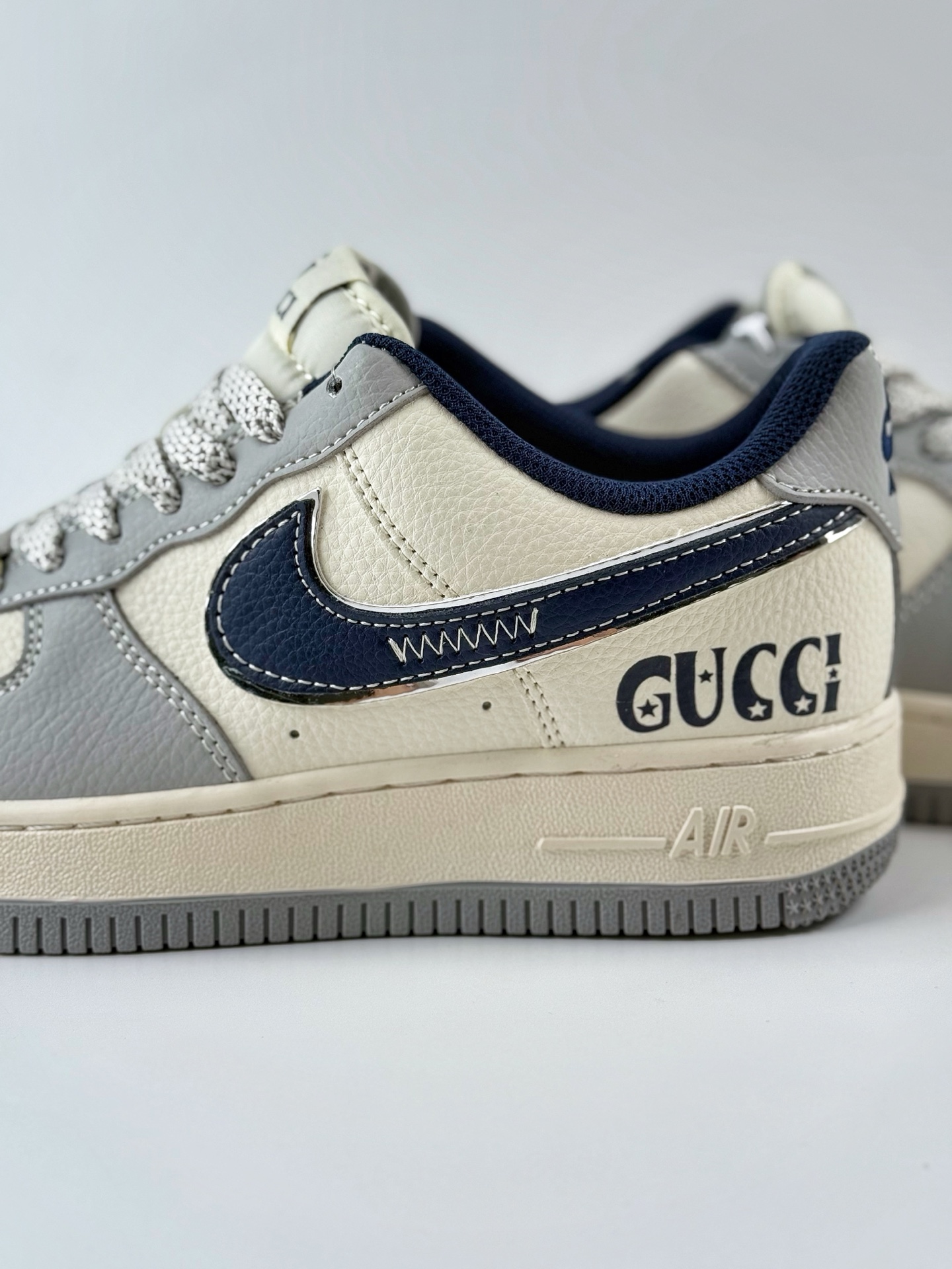 260 Nike Air Force 1 Low 07 x GUCCI 白灰蓝满天星 XS1958-543