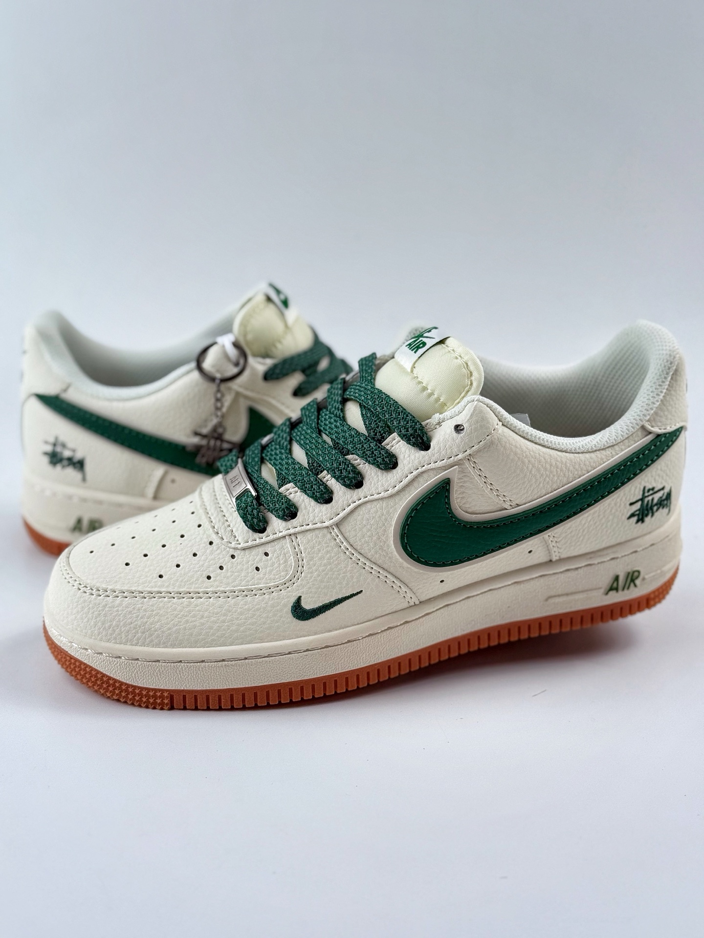 260 Nike Air Force 1 Low 07 x Stussy 白绿小钩满天星 XX3168-138