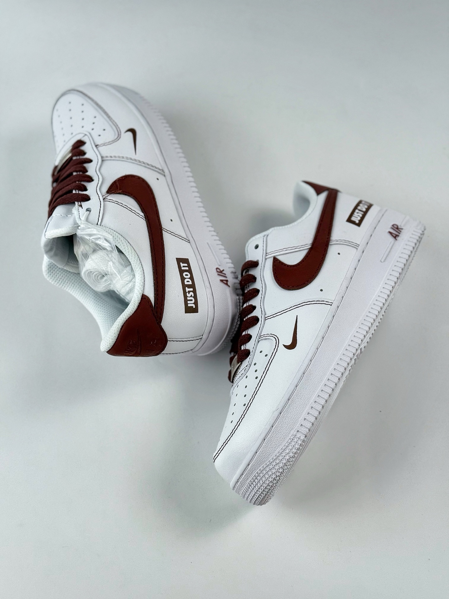 240 Nike Air Force 1 Low 07 Just Do It 白酒红小钩 CW2288-027