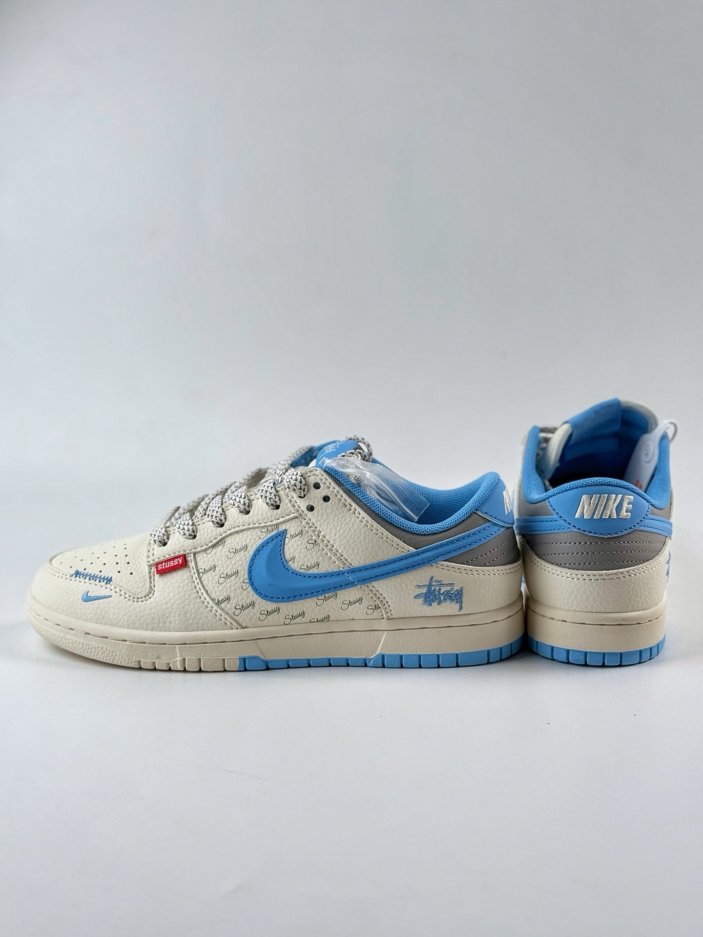 280 Nike SB Dunk Low x Stussy 白蓝小钩满天星 XS6089-539